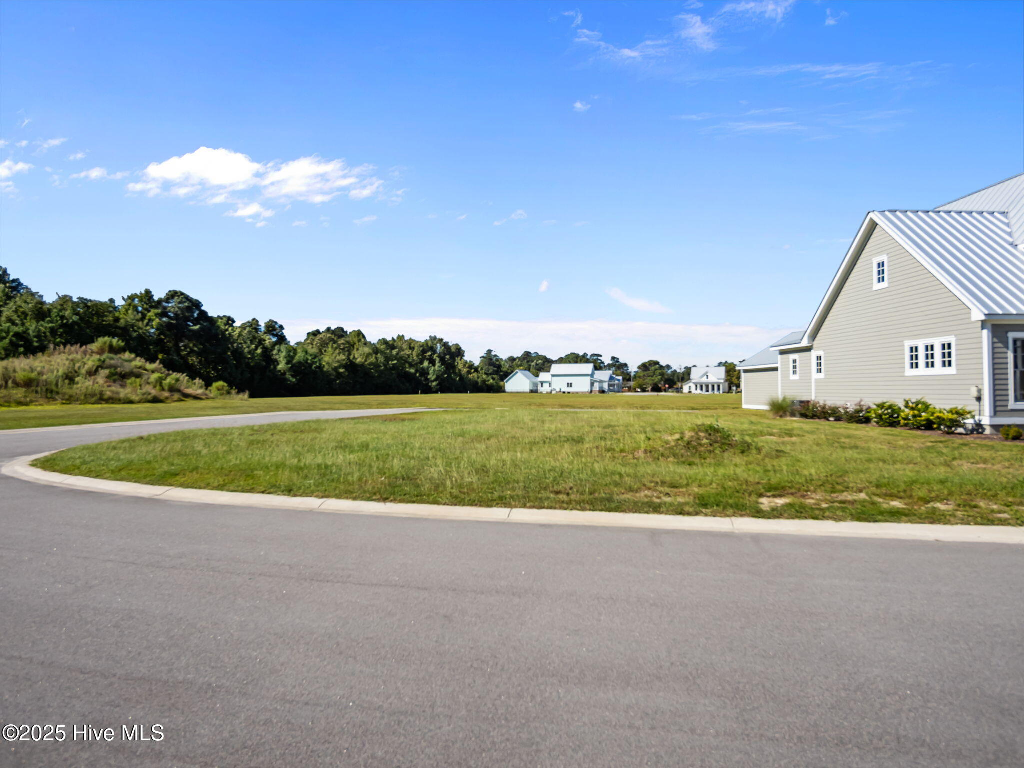 100528612 | Photo 14