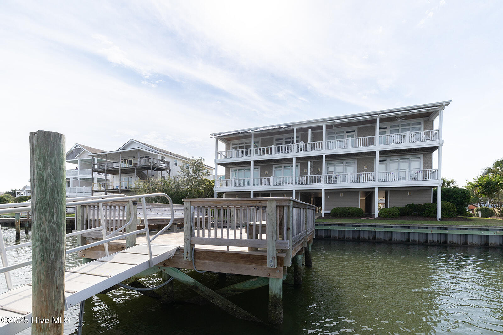 100508996 | Photo 37