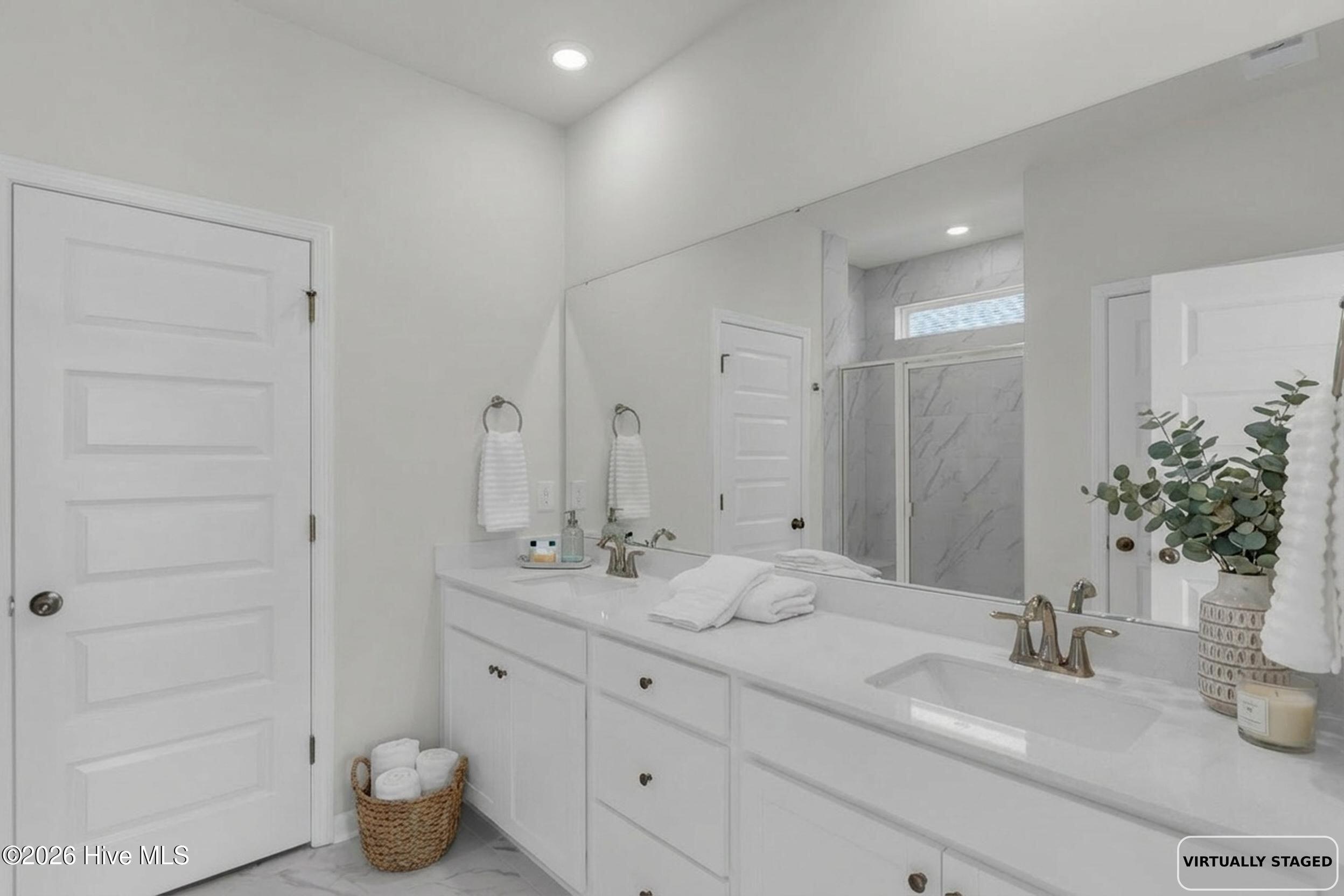 100546291 | Photo 13