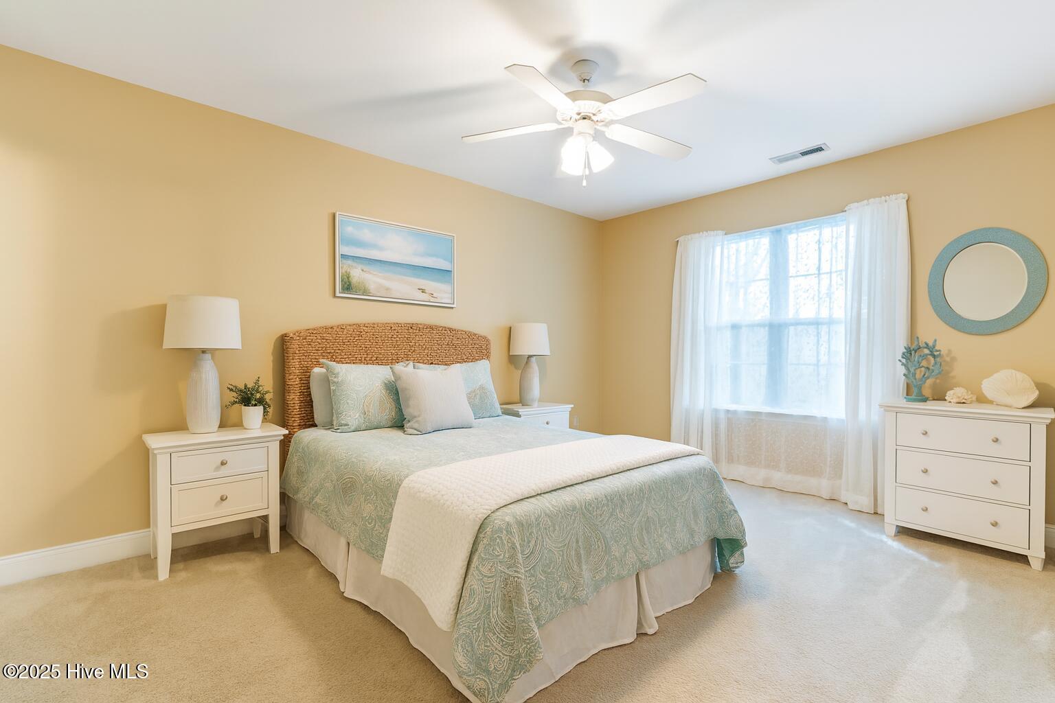 100522418 | Photo 40