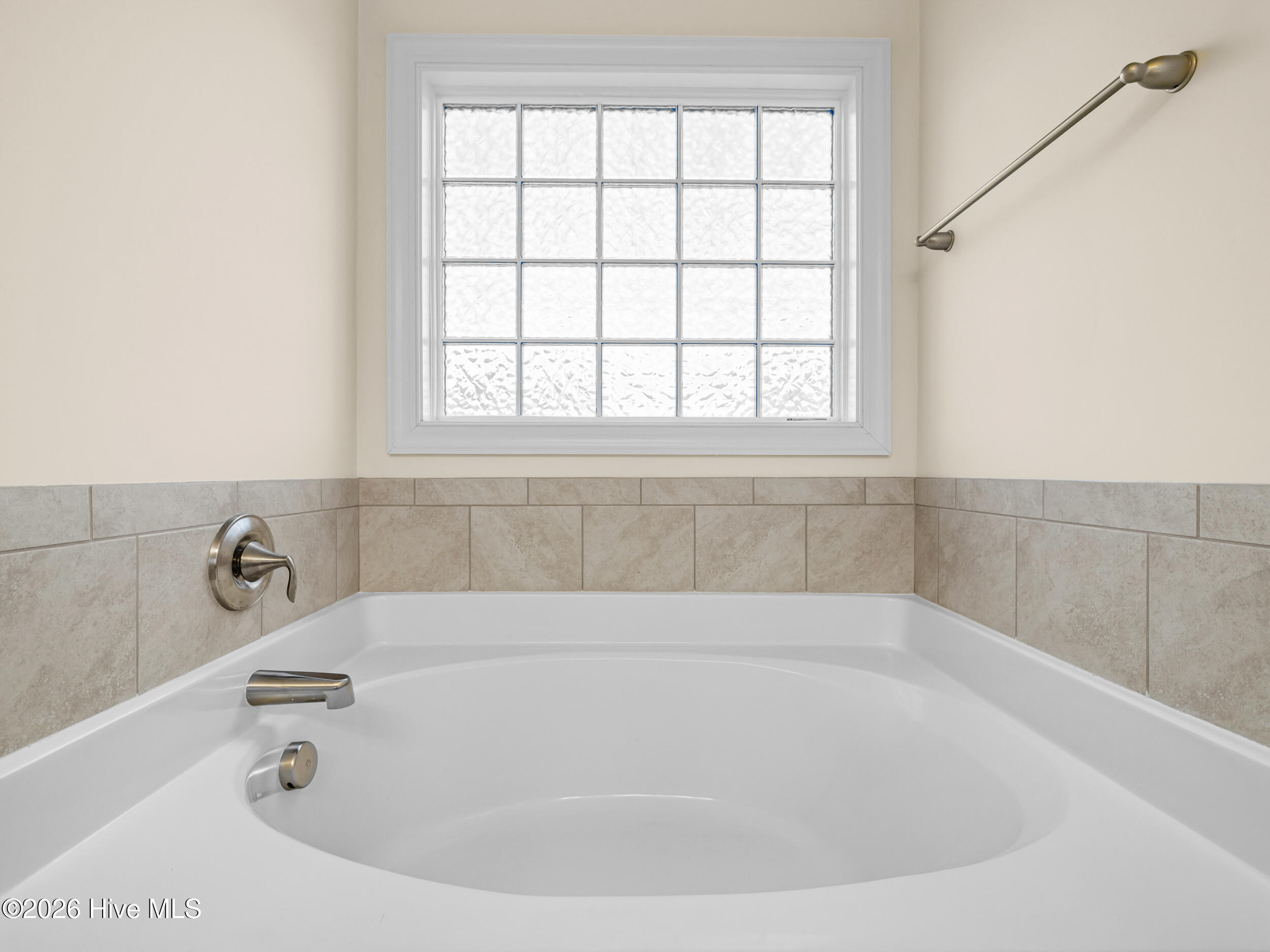 100567423 | Photo 36