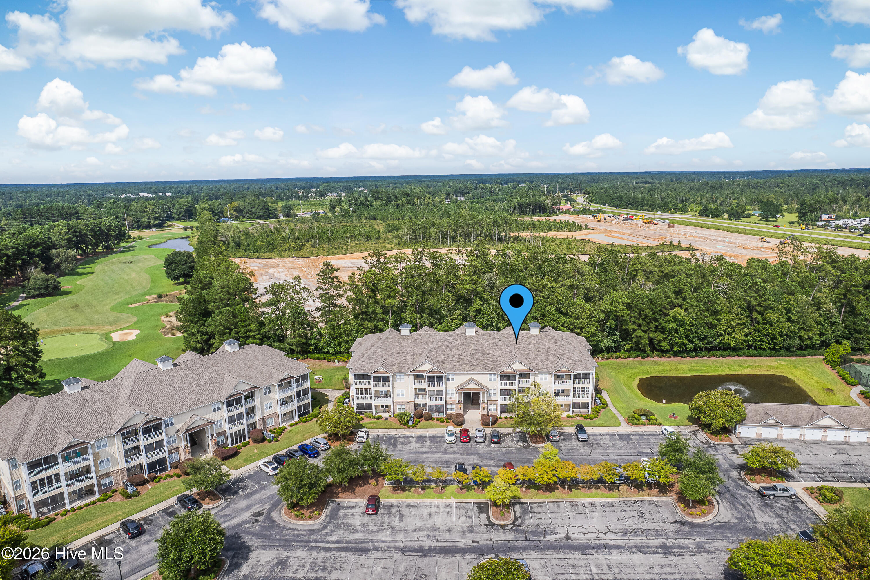 100555725 | Photo 43