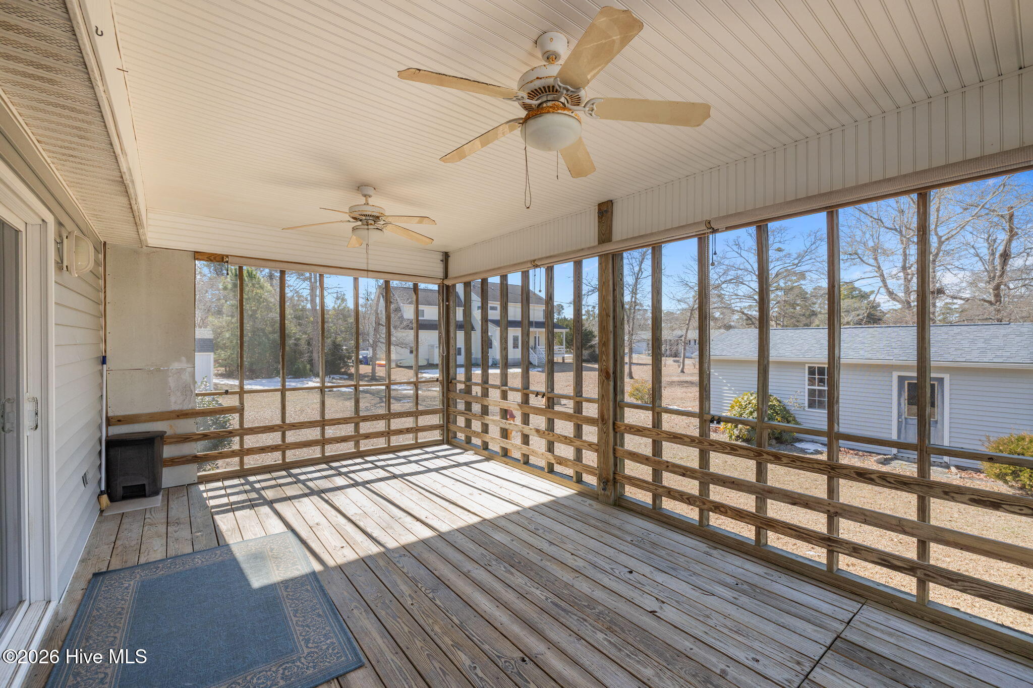 100554027 | Photo 34