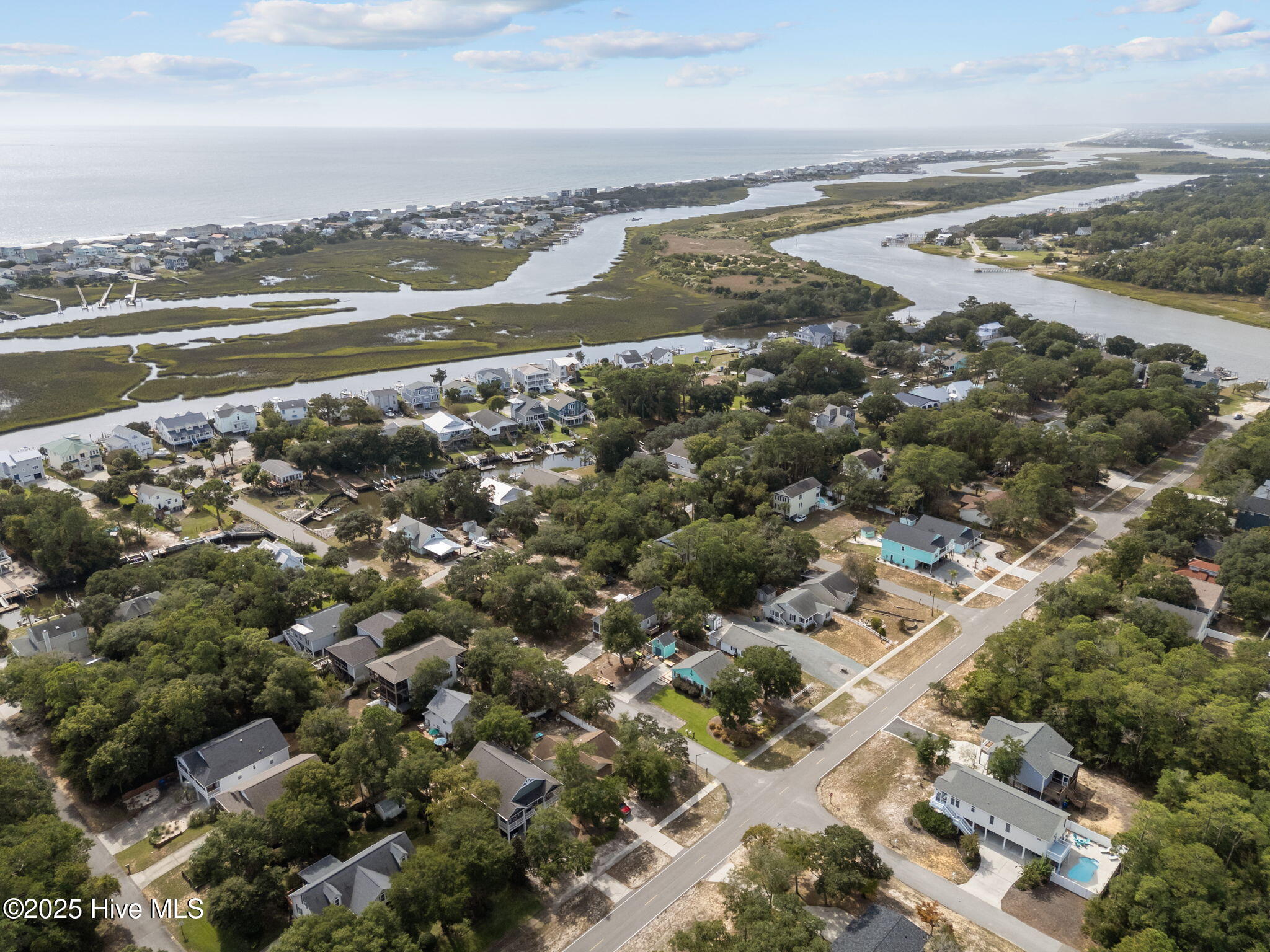 100535377 | Photo 48