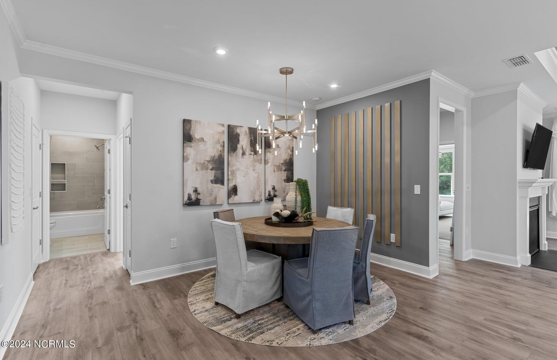 100535011 | Photo 11