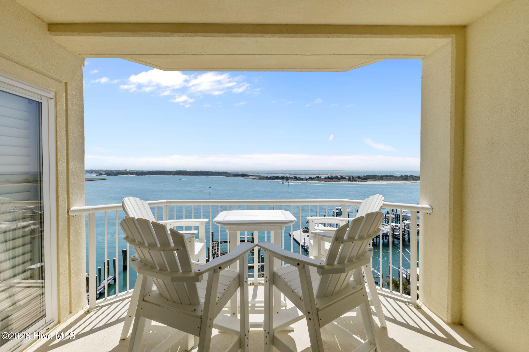 100 Olde Towne Yacht Club, Beaufort, North Carolina, 3 Bedrooms Bedrooms, 5 Rooms Rooms,2 BathroomsBathrooms,Condominium,For sale,Olde Towne Yacht Club,100569516