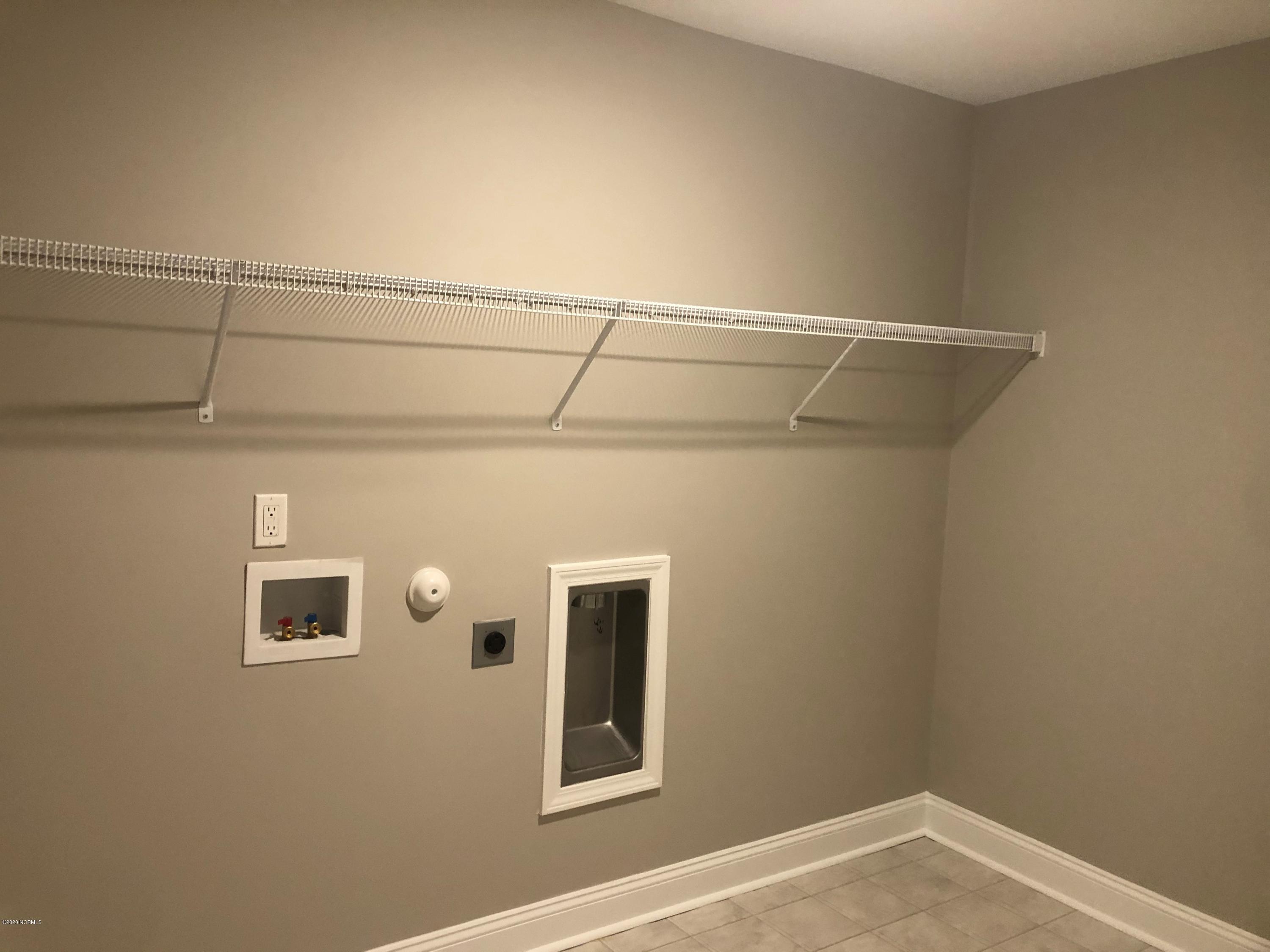 100551494 | Photo 15