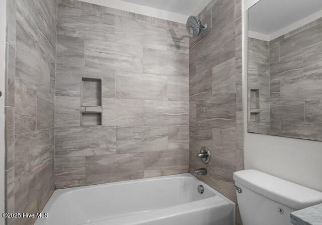 100549985 | Photo 23