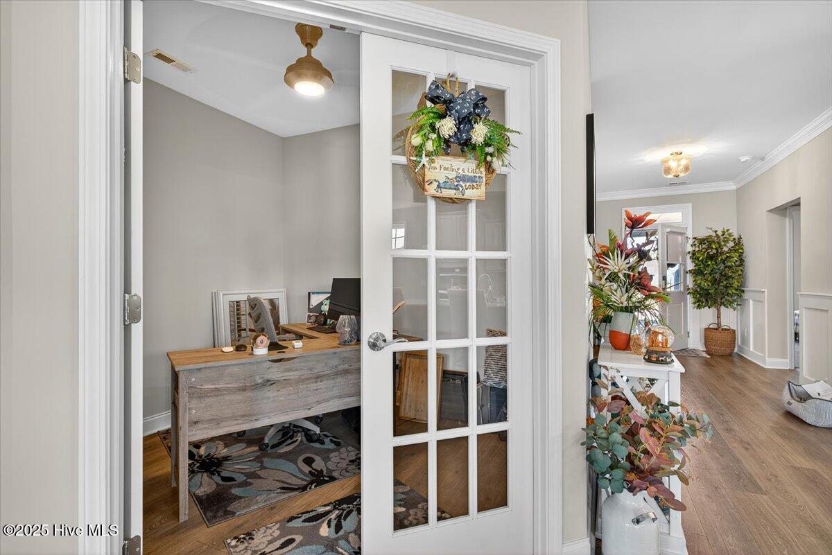 100536034 | Photo 13