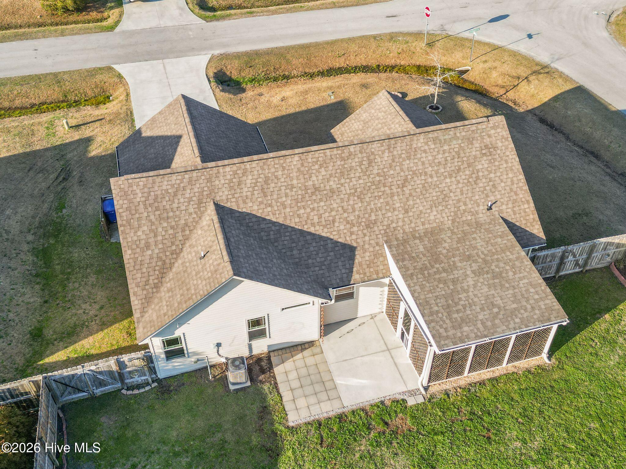 100559181 | Photo 46