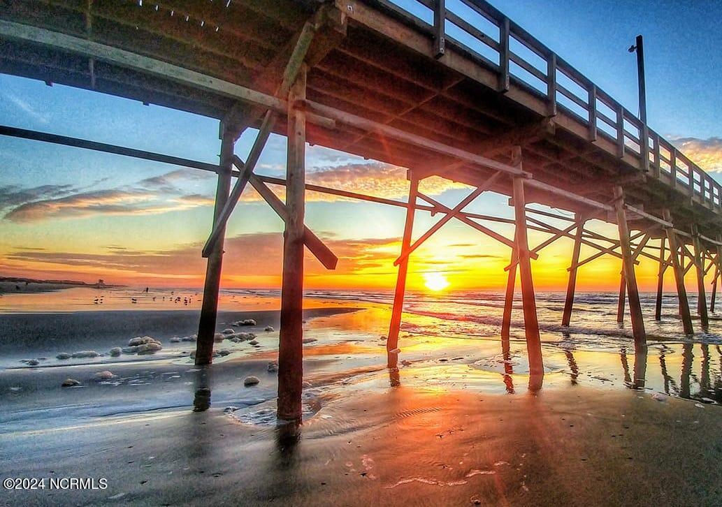 100544330 | Photo 40