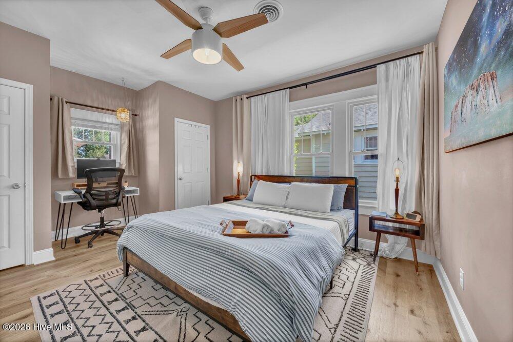 100568579 | Photo 14