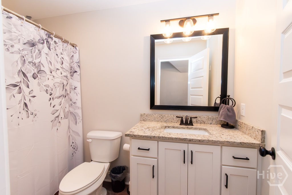 Upstairs- Full Bath