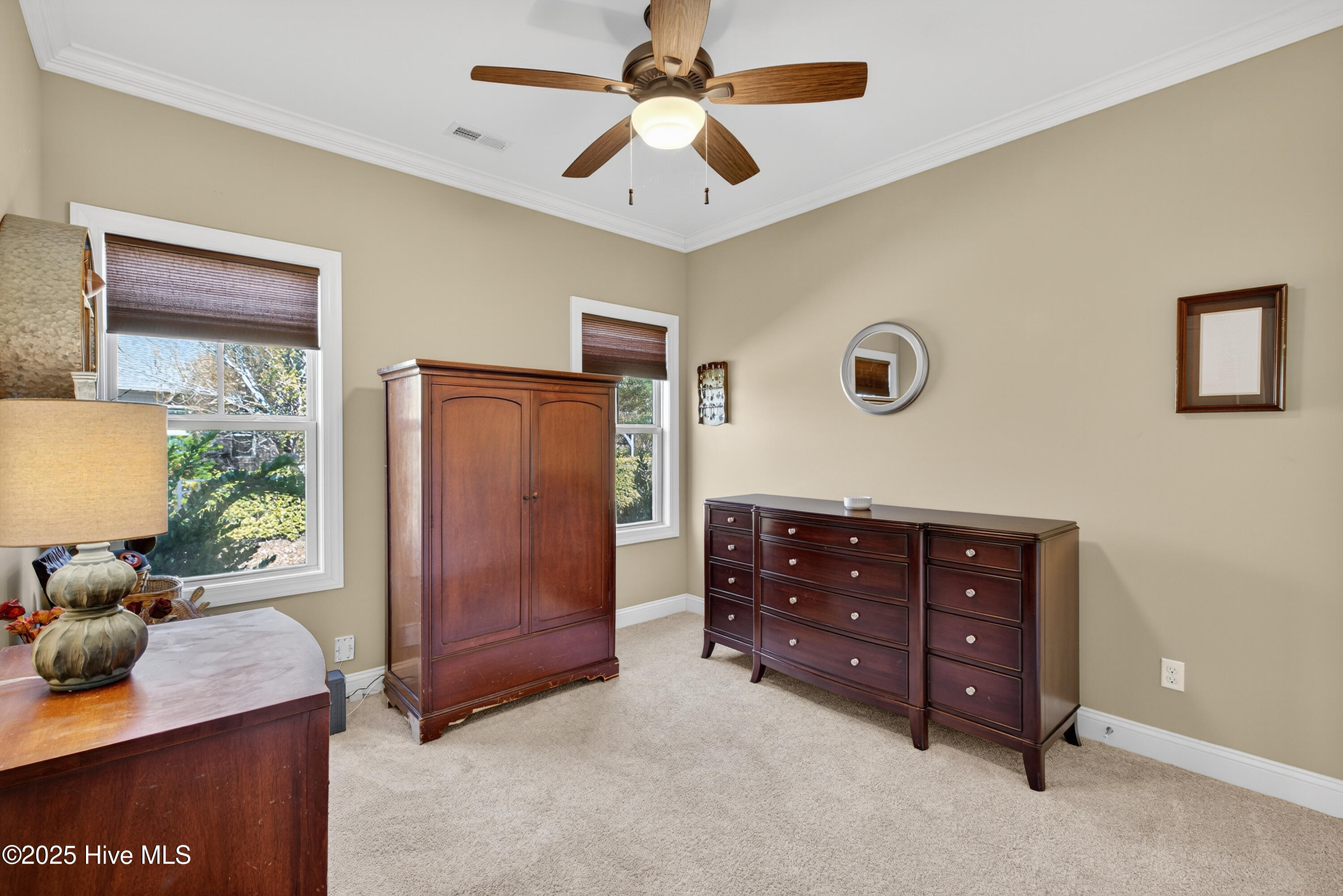 100541240 | Photo 39