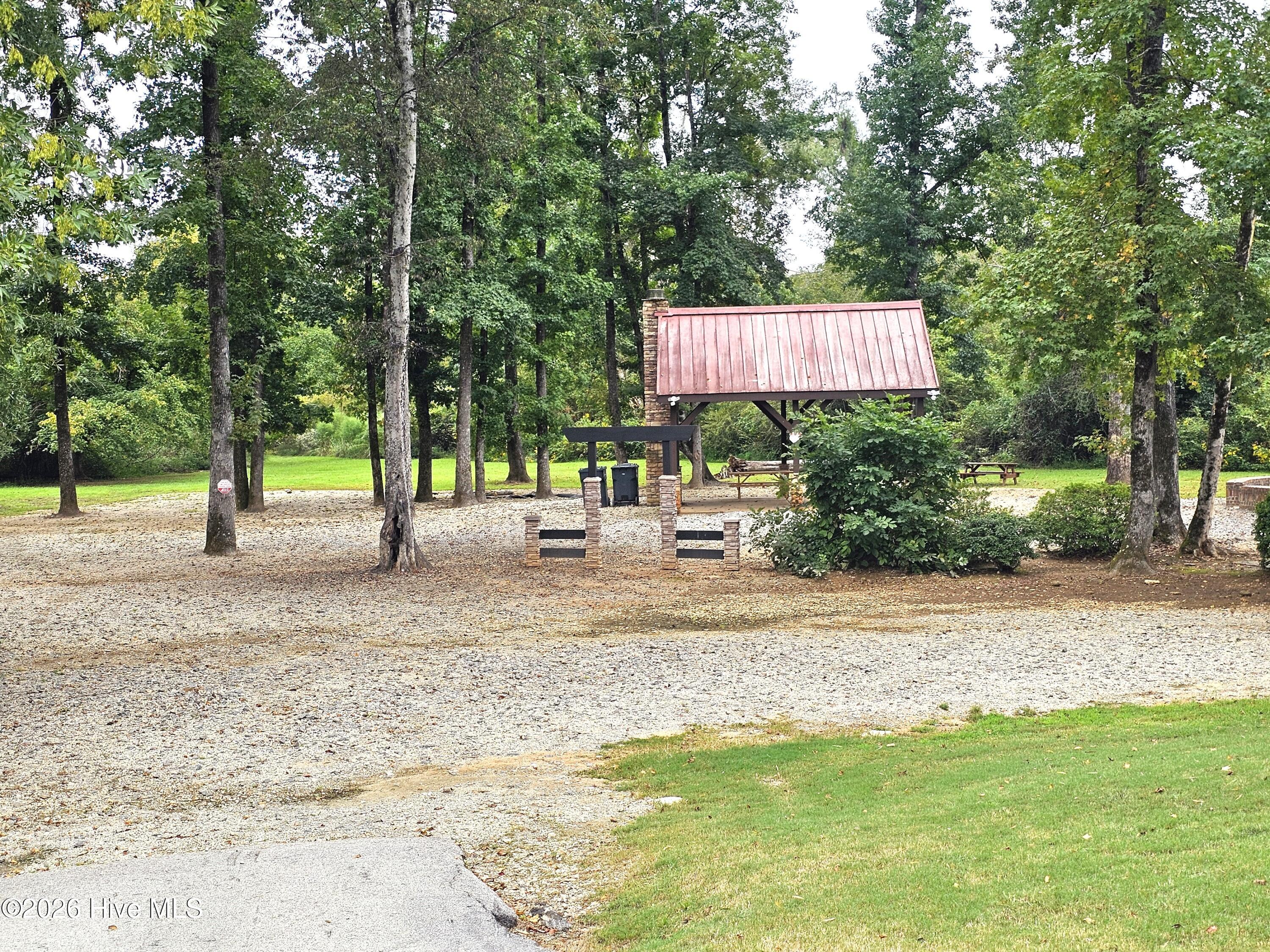 Firepit Area/Covered Pavillion
