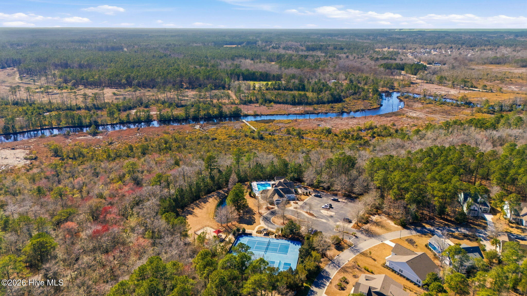 100558607 | Photo 40