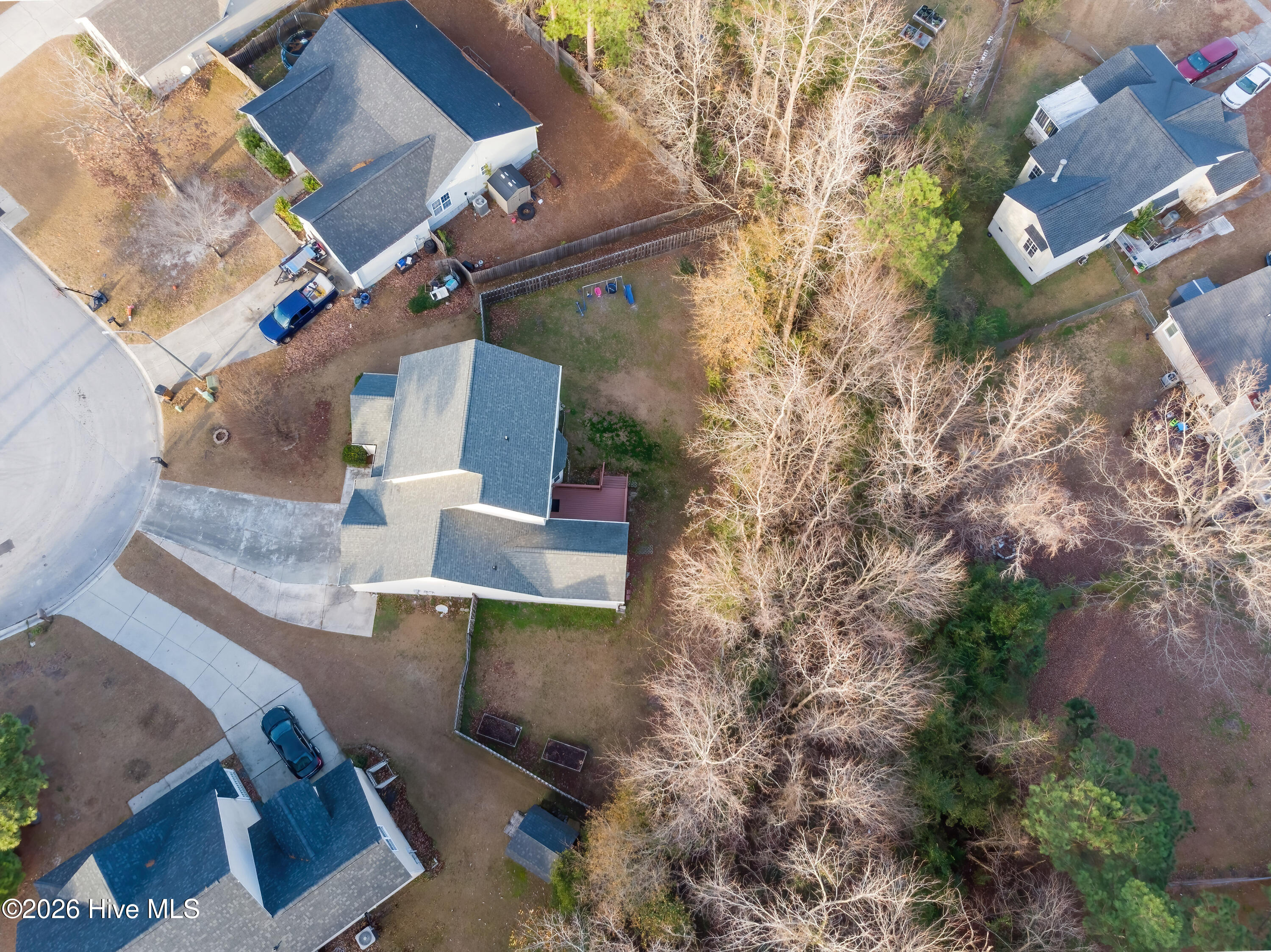 100536665 | Photo 35