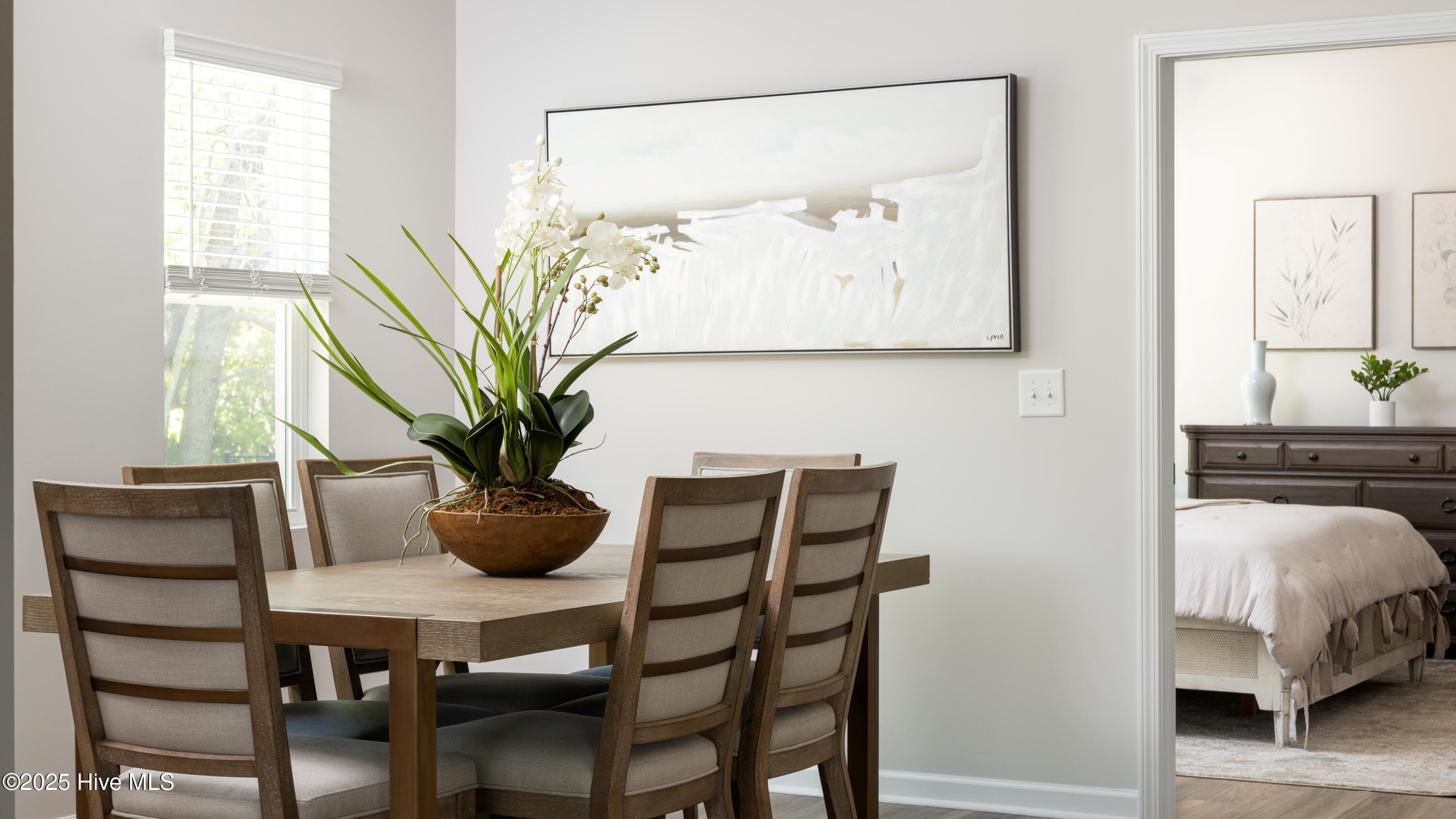 100524209 | Photo 15