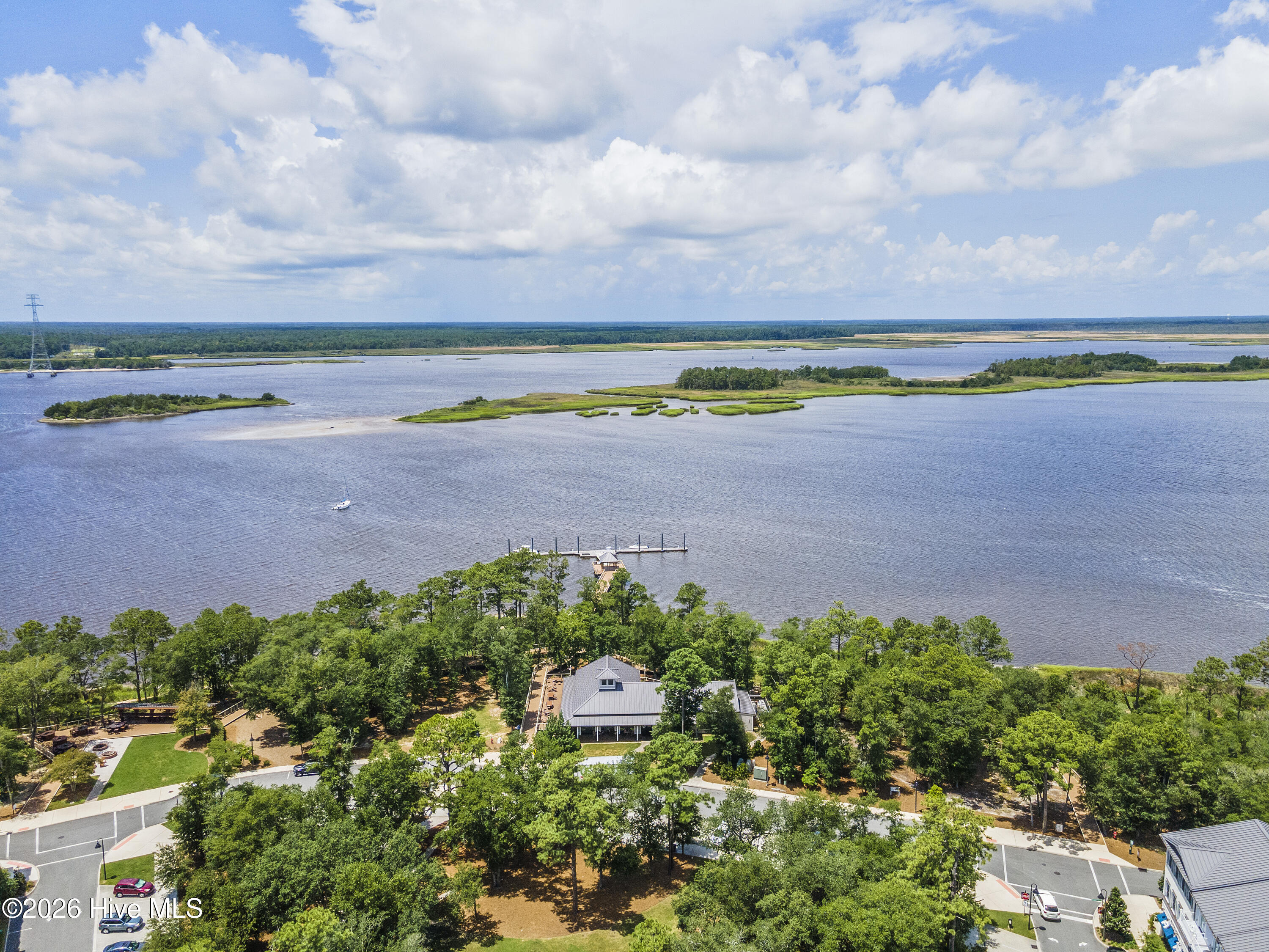 100554242 | Photo 51