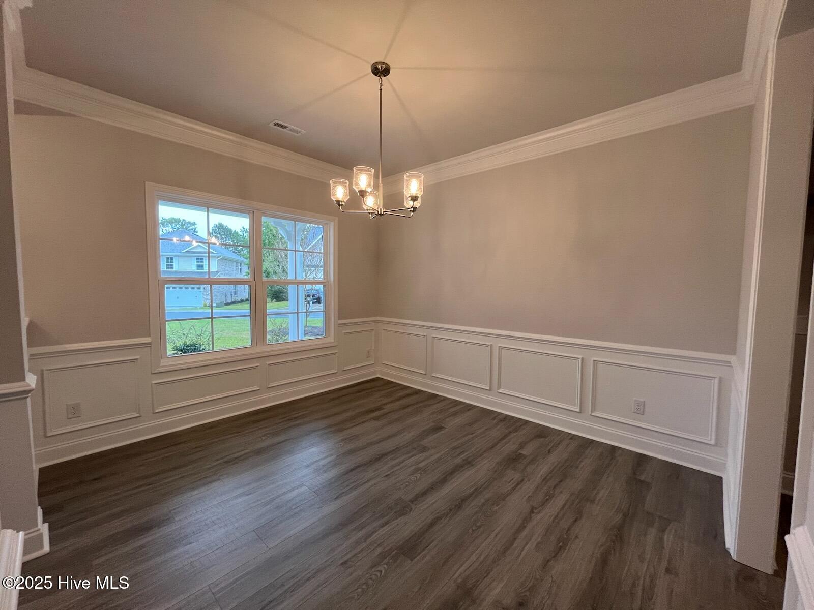 100423282 | Photo 16