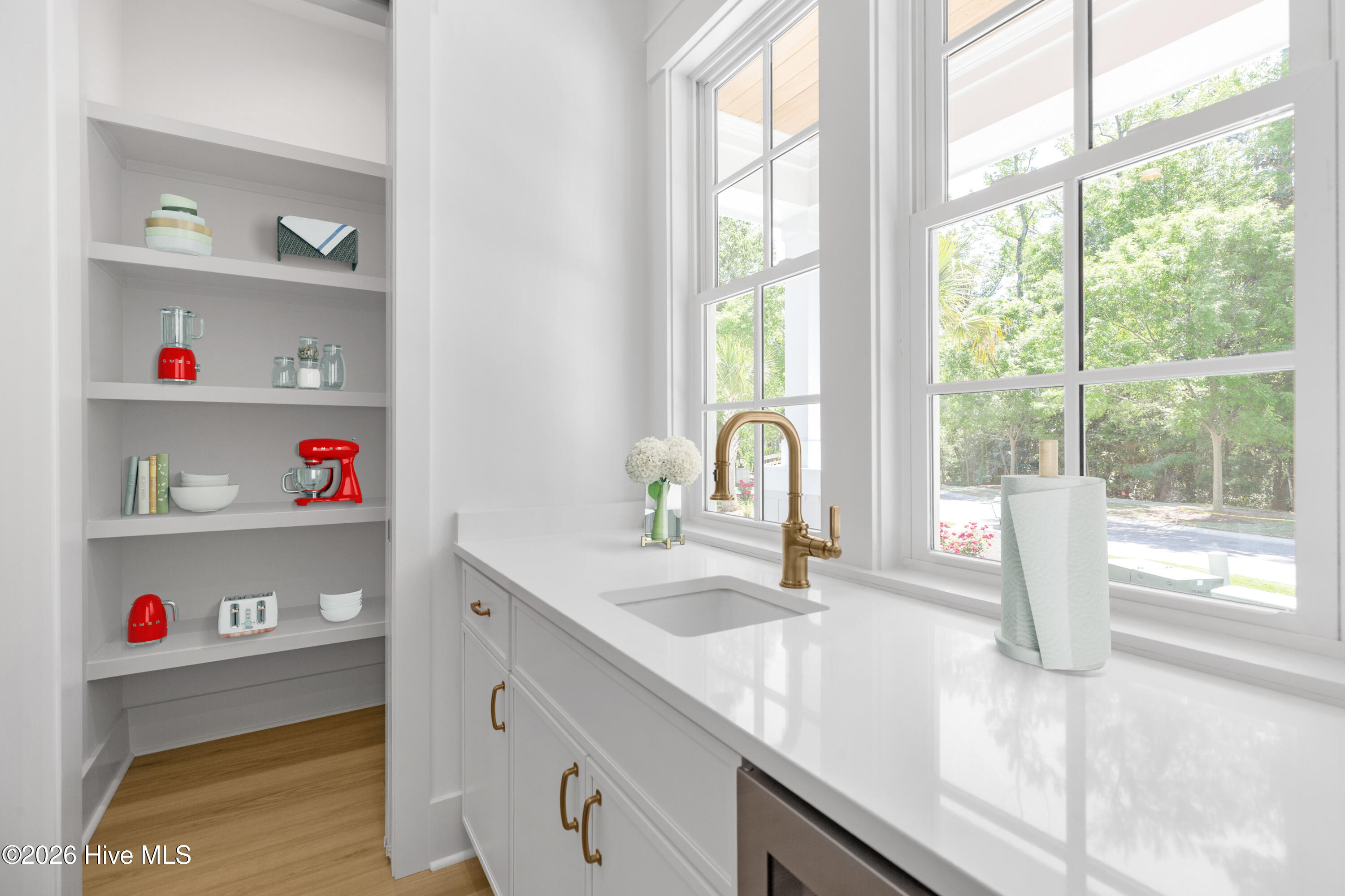 100519914 | Photo 15