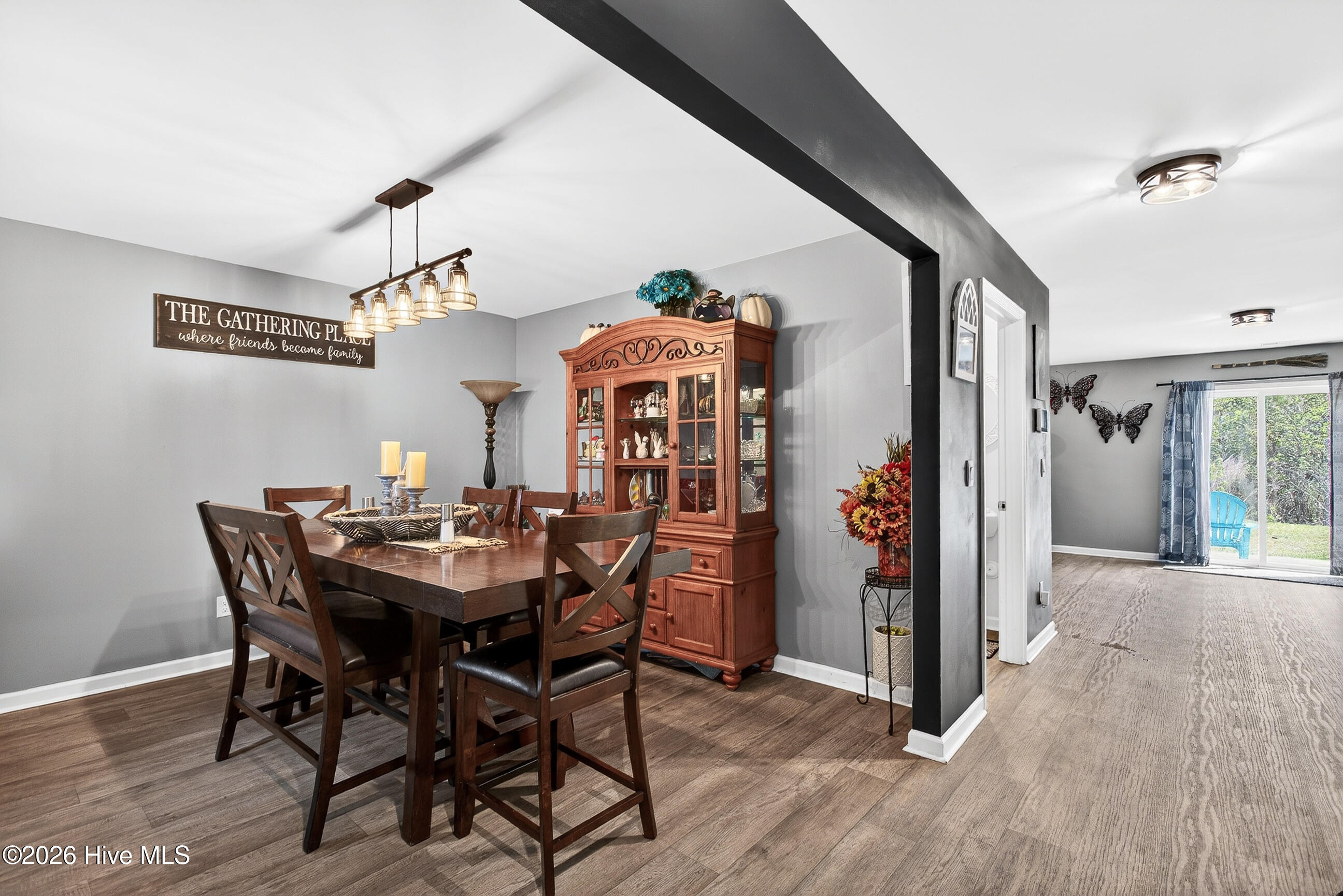 100566530 | Photo 34