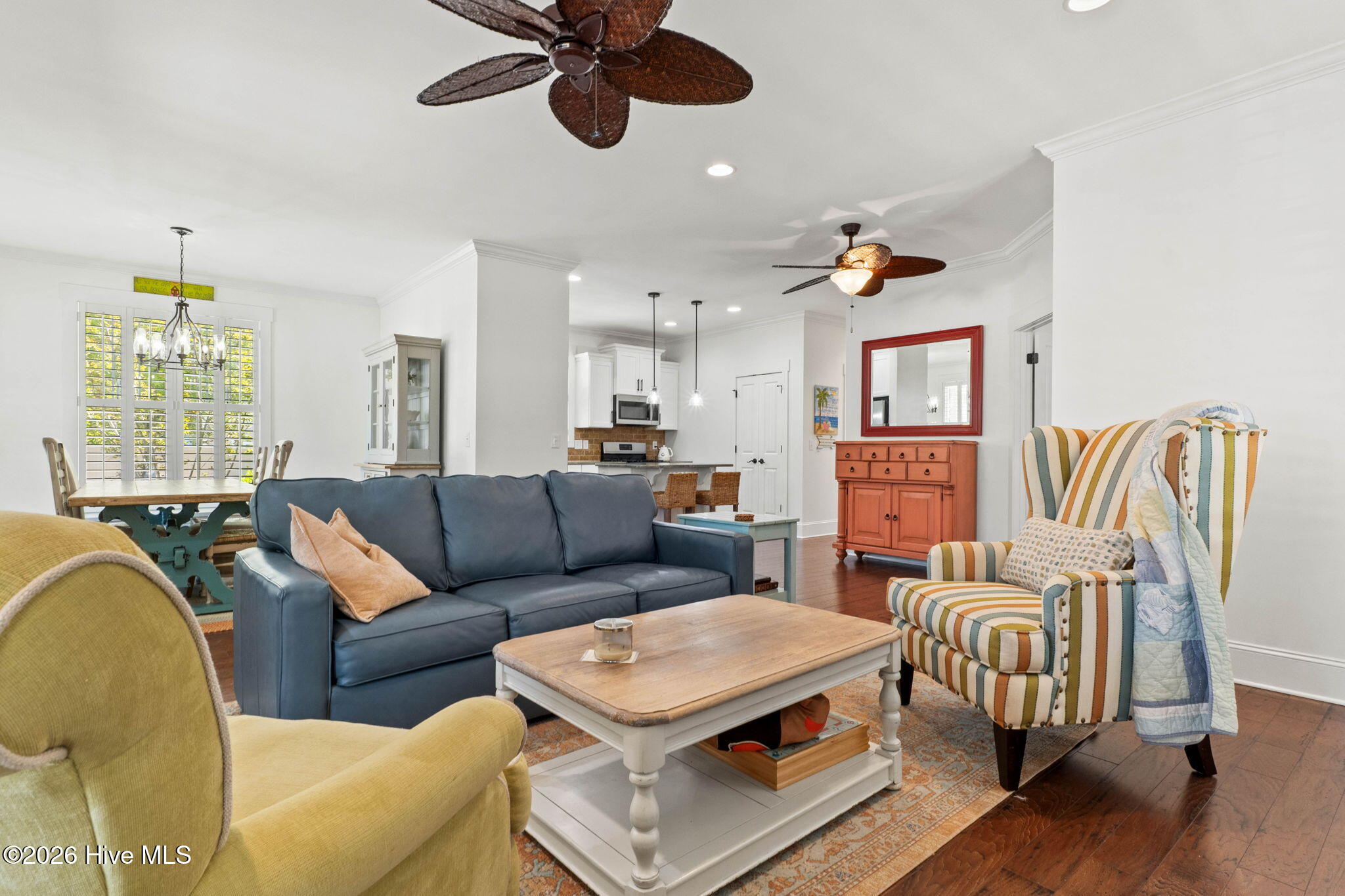 100566680 | Photo 12