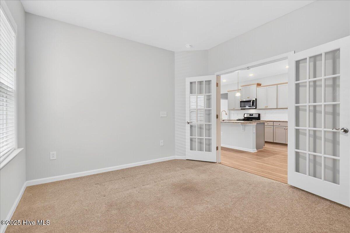 100522416 | Photo 30