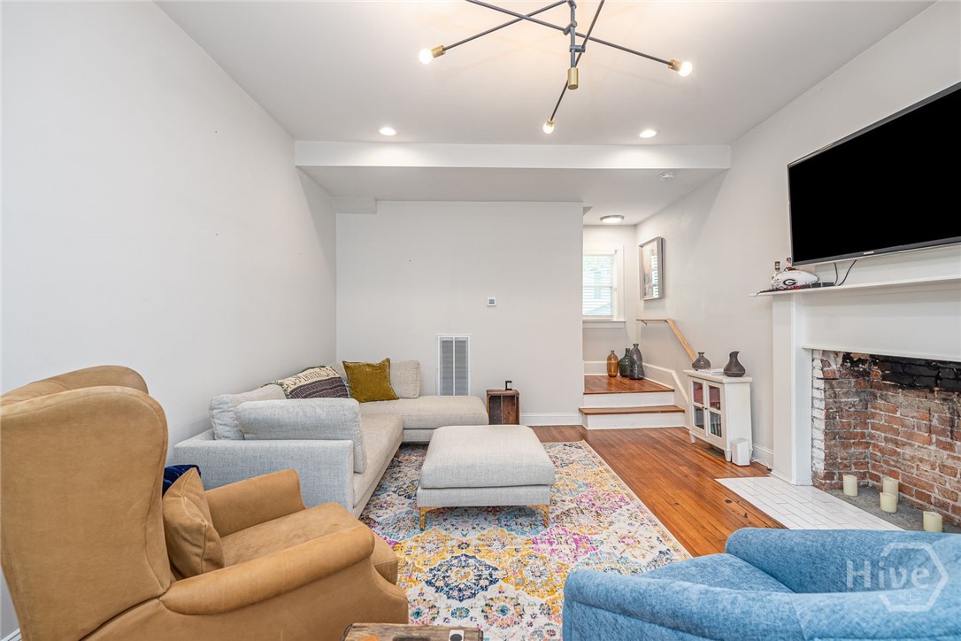 1204 E 33rd Street, Savannah, GA 31404 Listing Photo  8