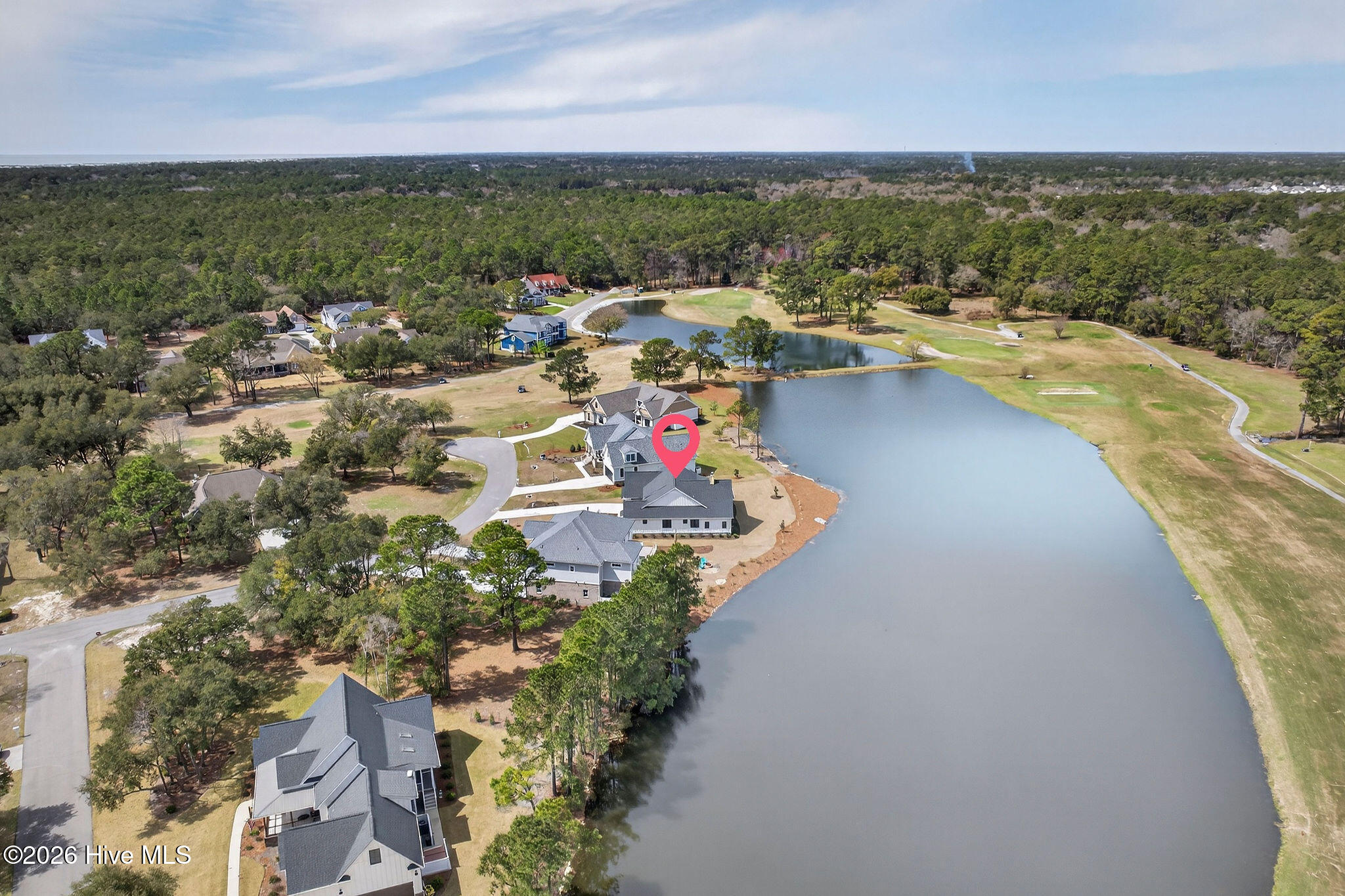 100542408 | Photo 51