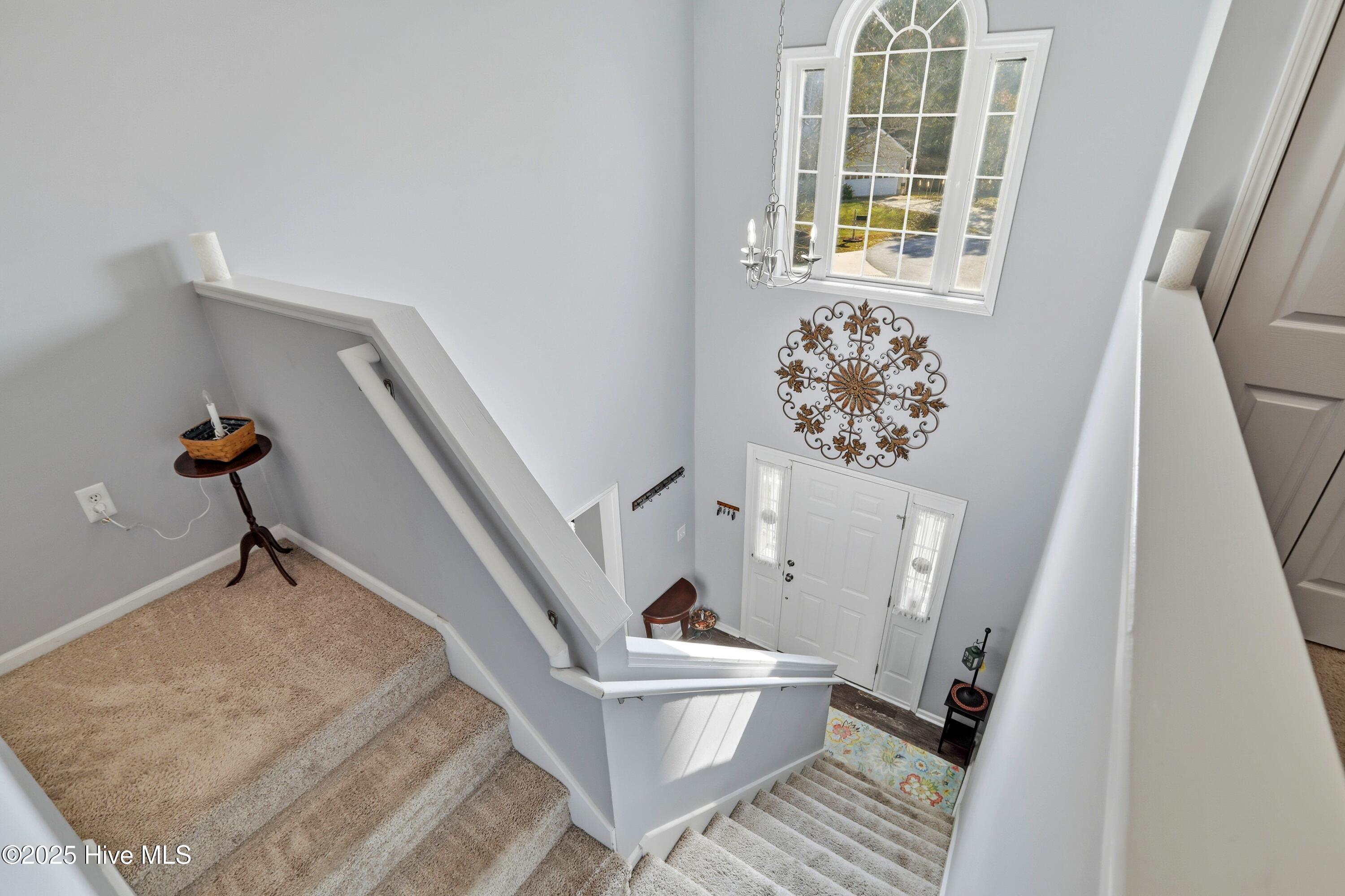 113 Knotts Court, Sneads Ferry, NC 28460 – photo 13: foyer upstairs