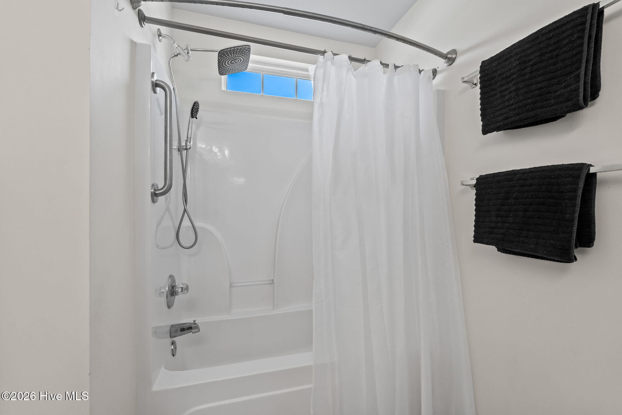 100562407 | Photo 20