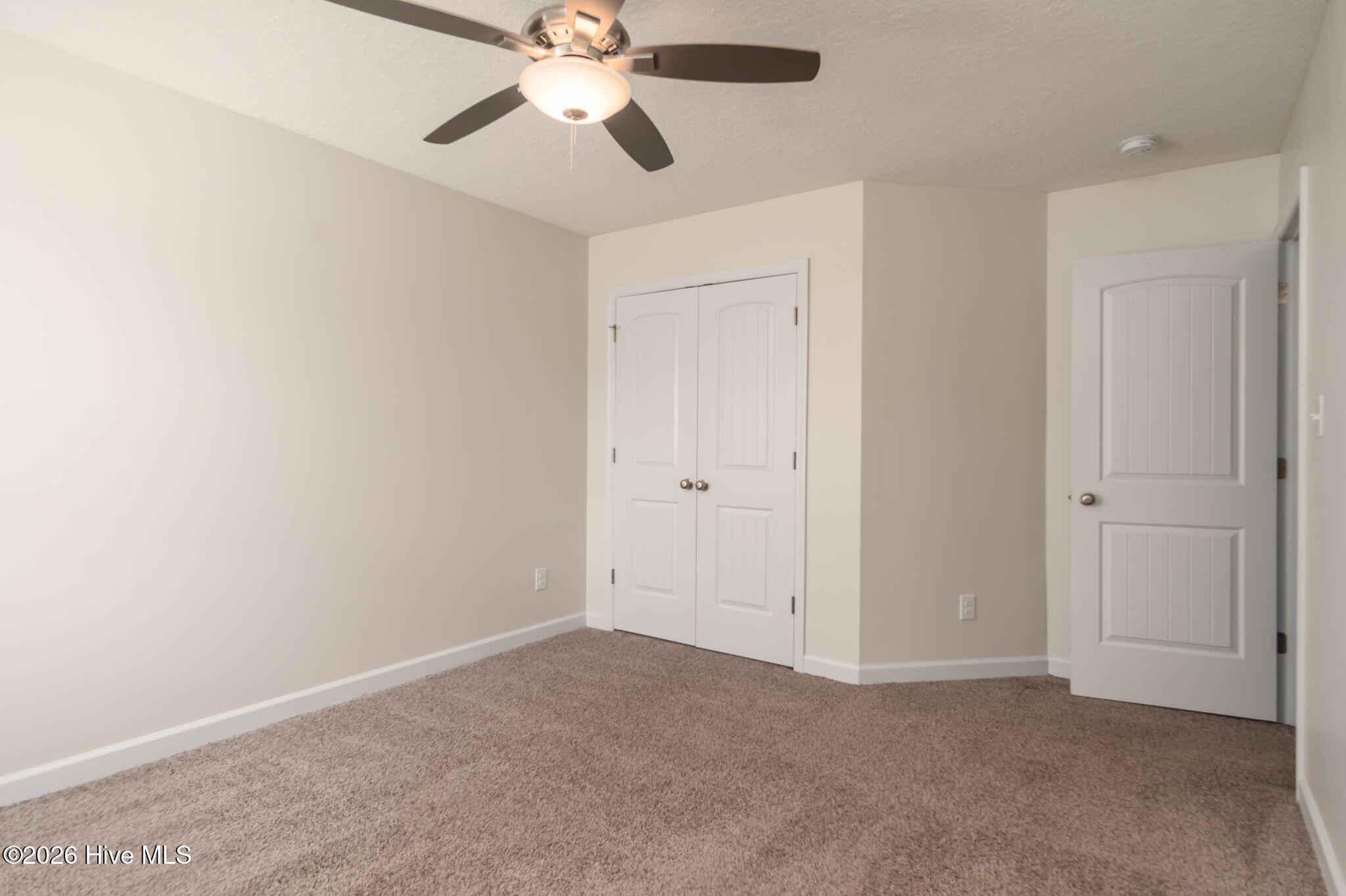 100566459 | Photo 36