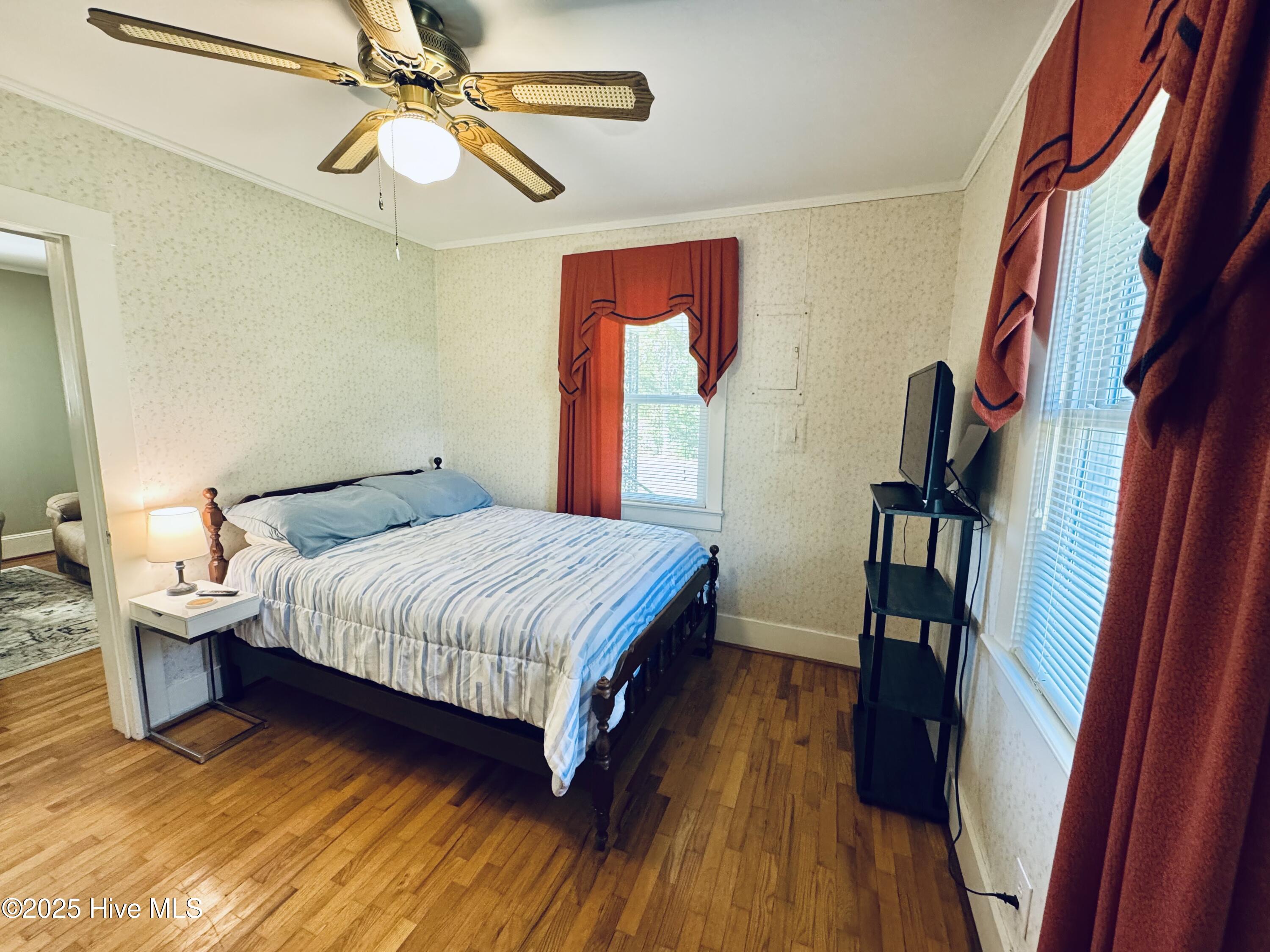 100550414 | Photo 19