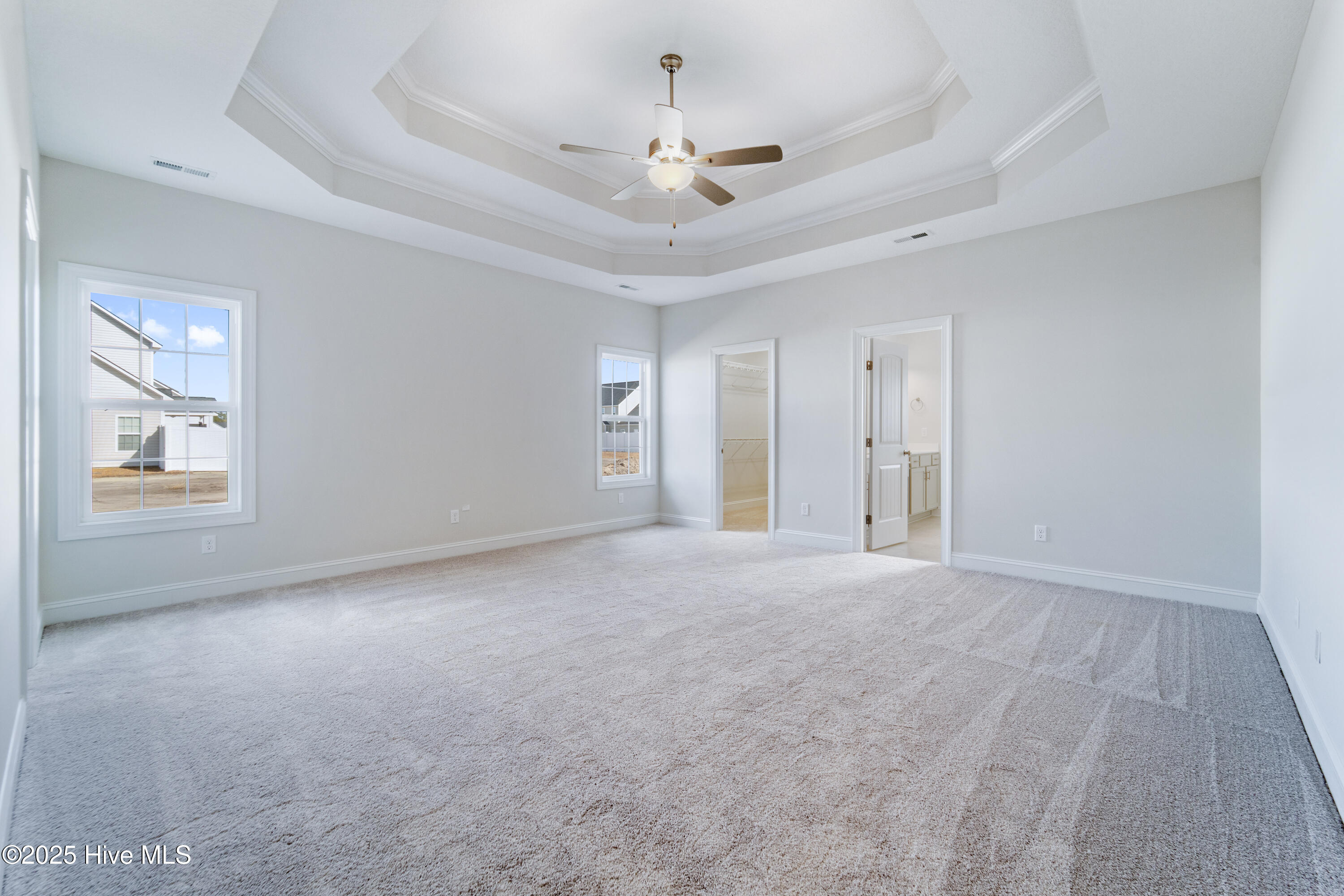 100525564 | Photo 15