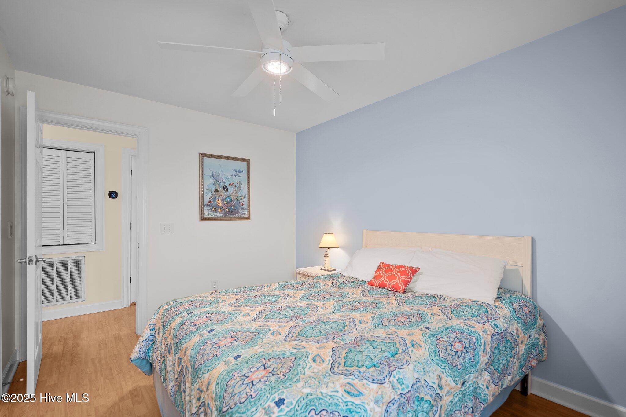 100517725 | Photo 56