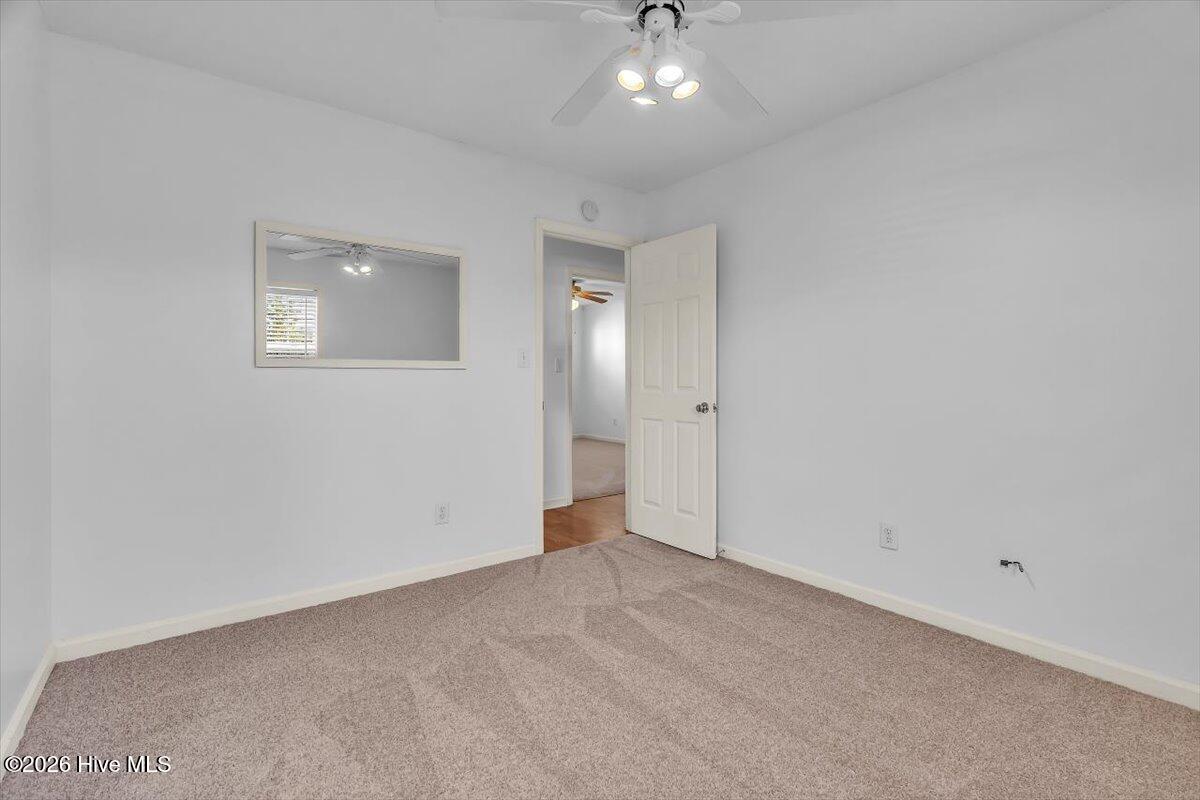 100552346 | Photo 26