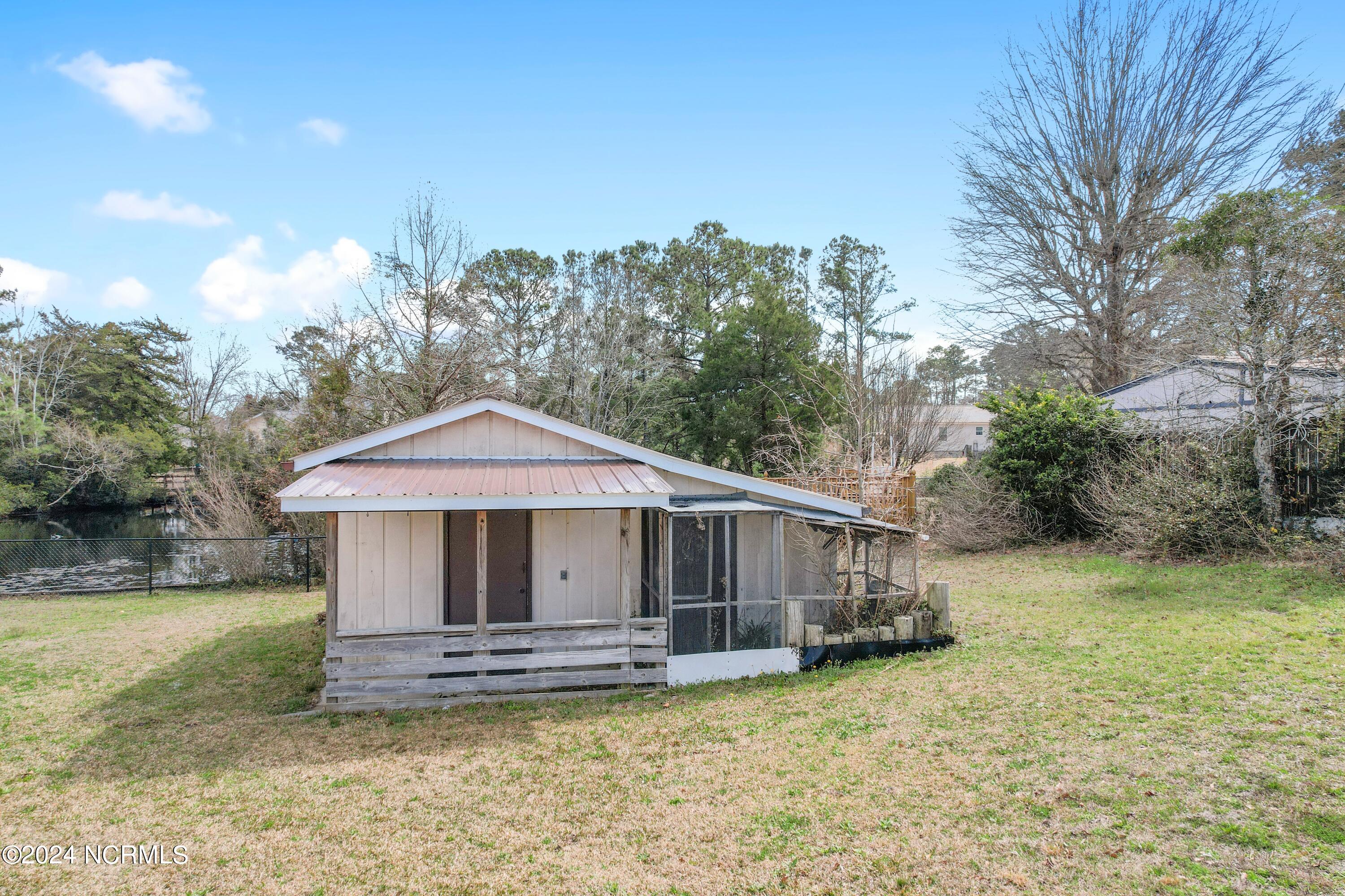 100547405 | Photo 21