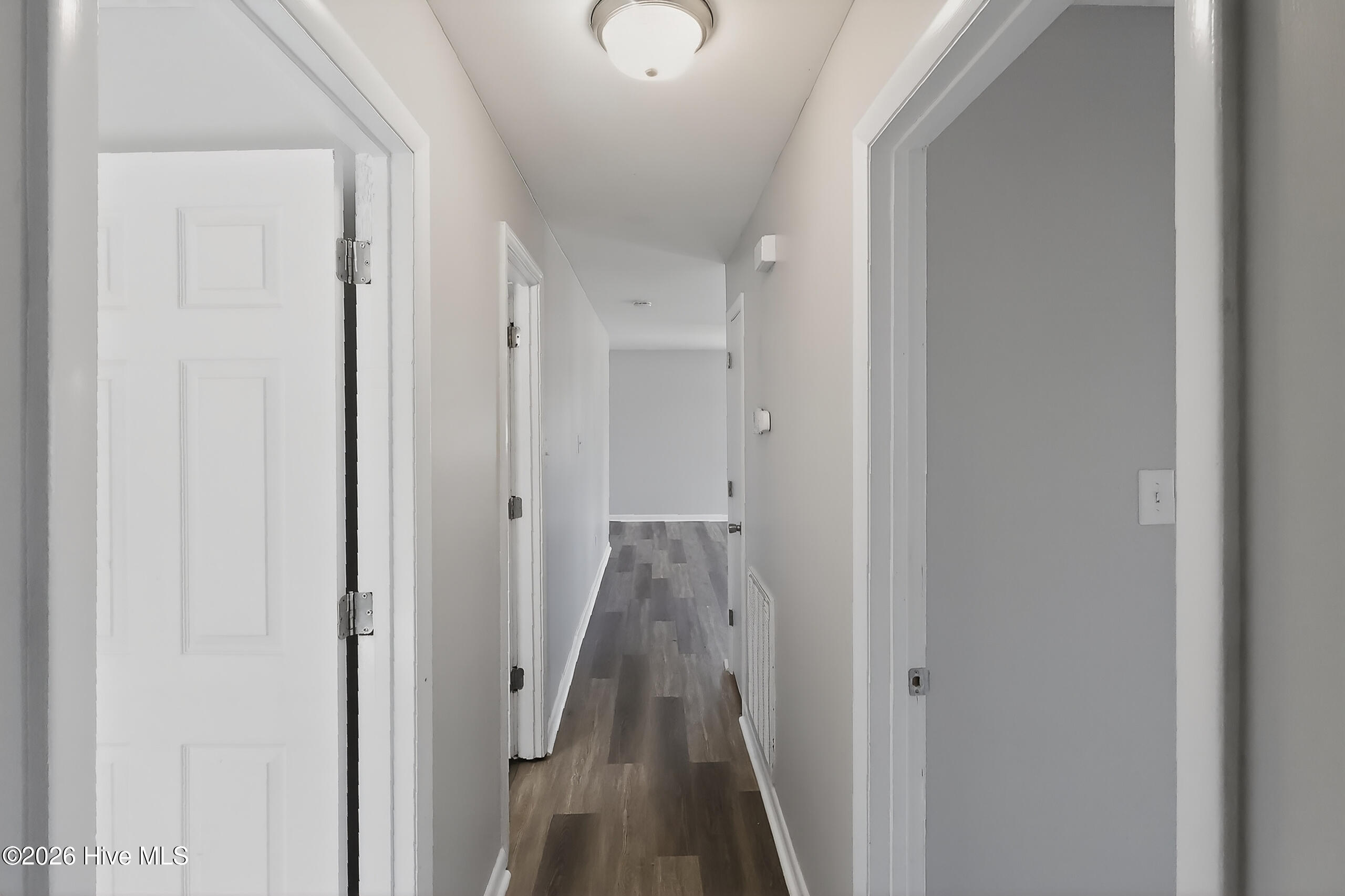 100557276 | Photo 20