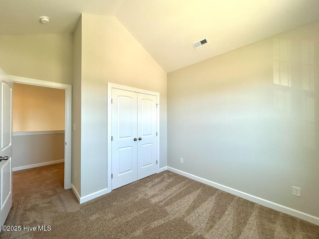 100539065 | Photo 39