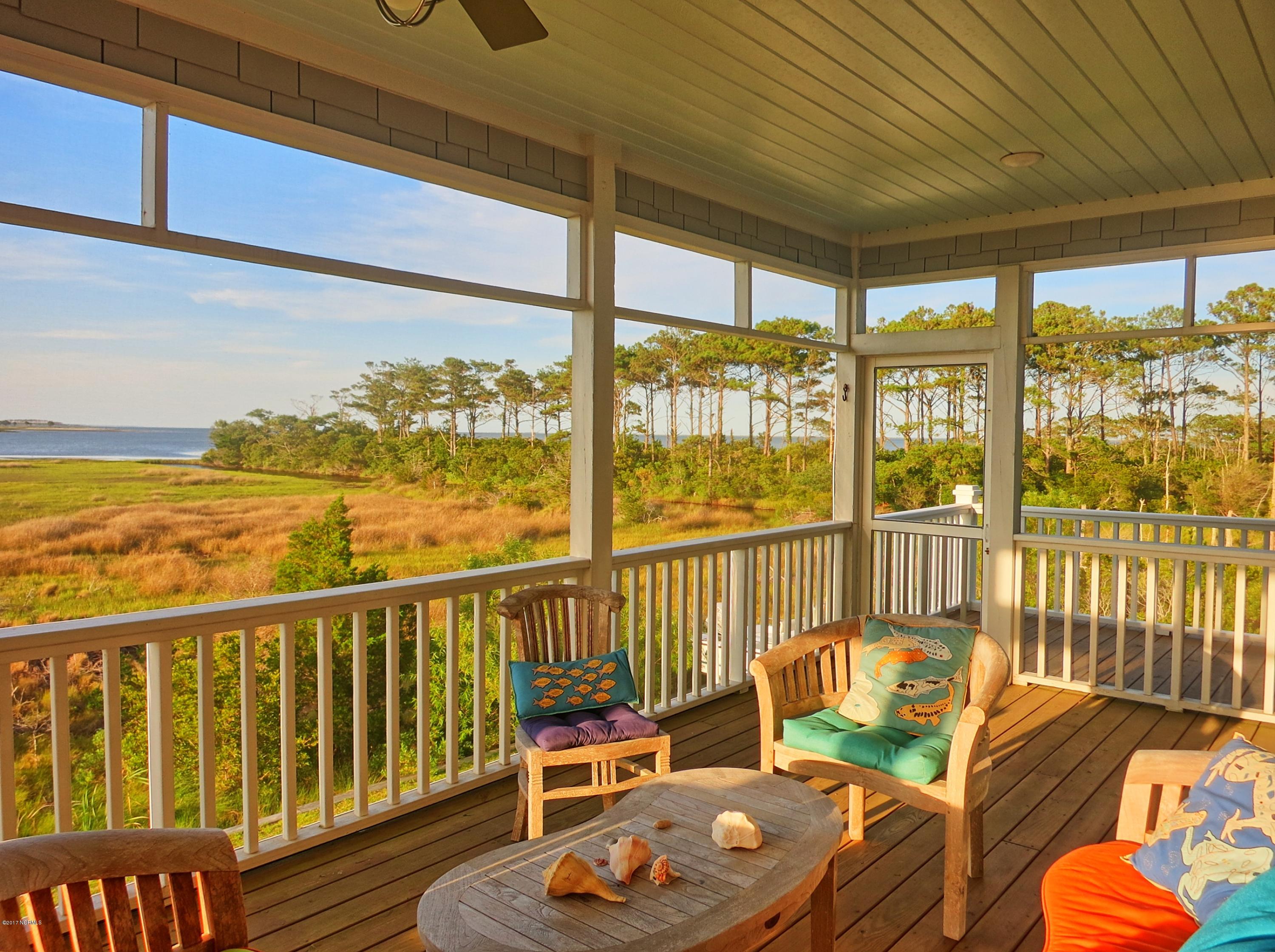 141 East Drive,Harkers Island