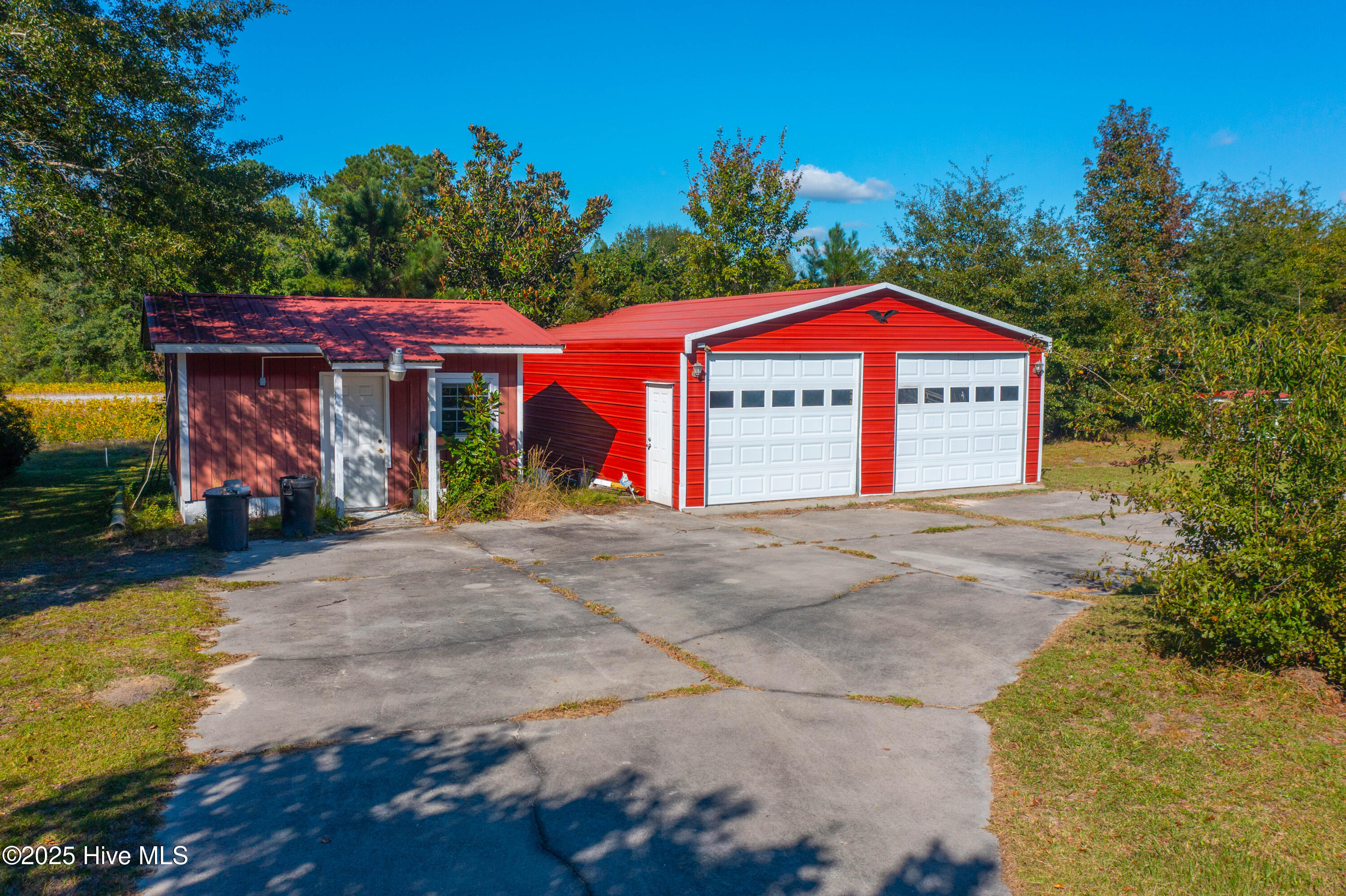 100536472 | Photo 55