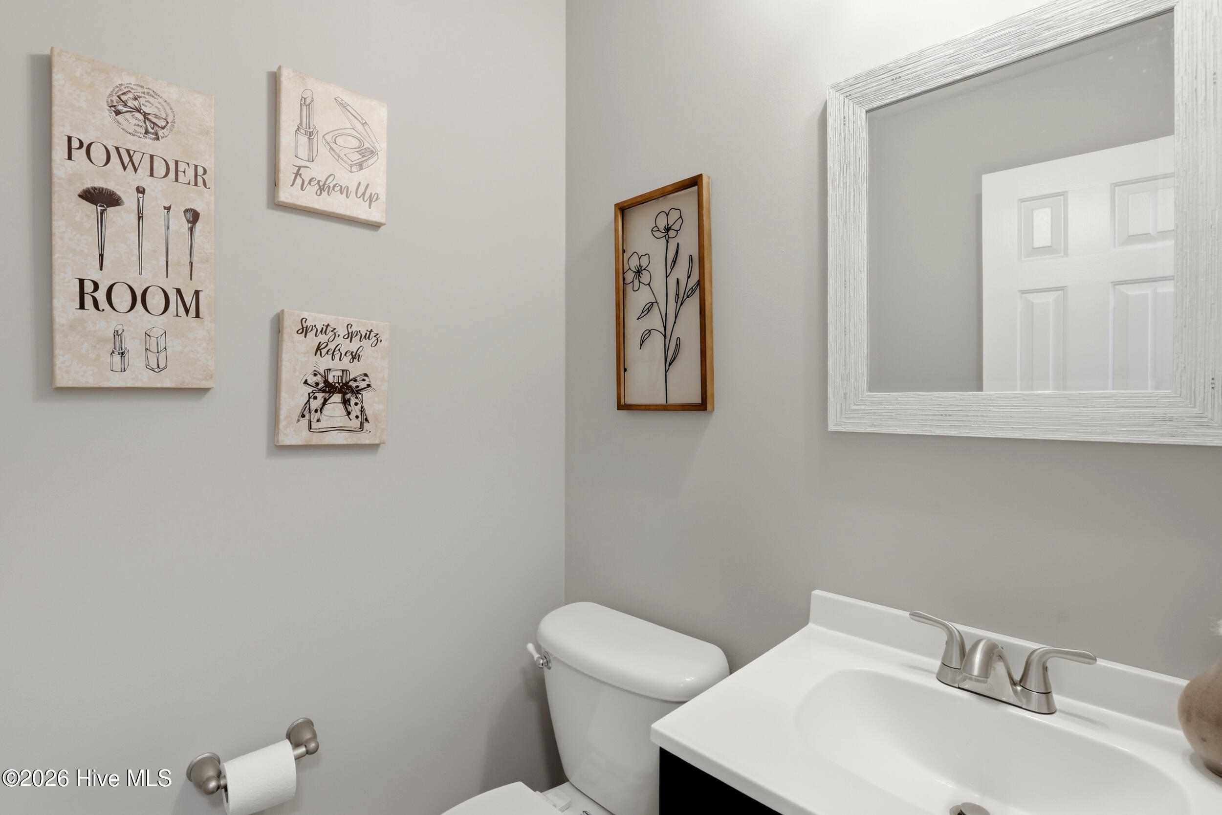 100558119 | Photo 30