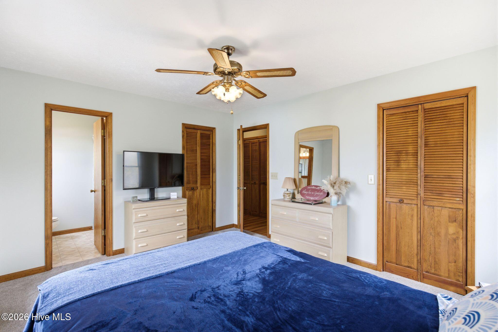 100564018 | Photo 23