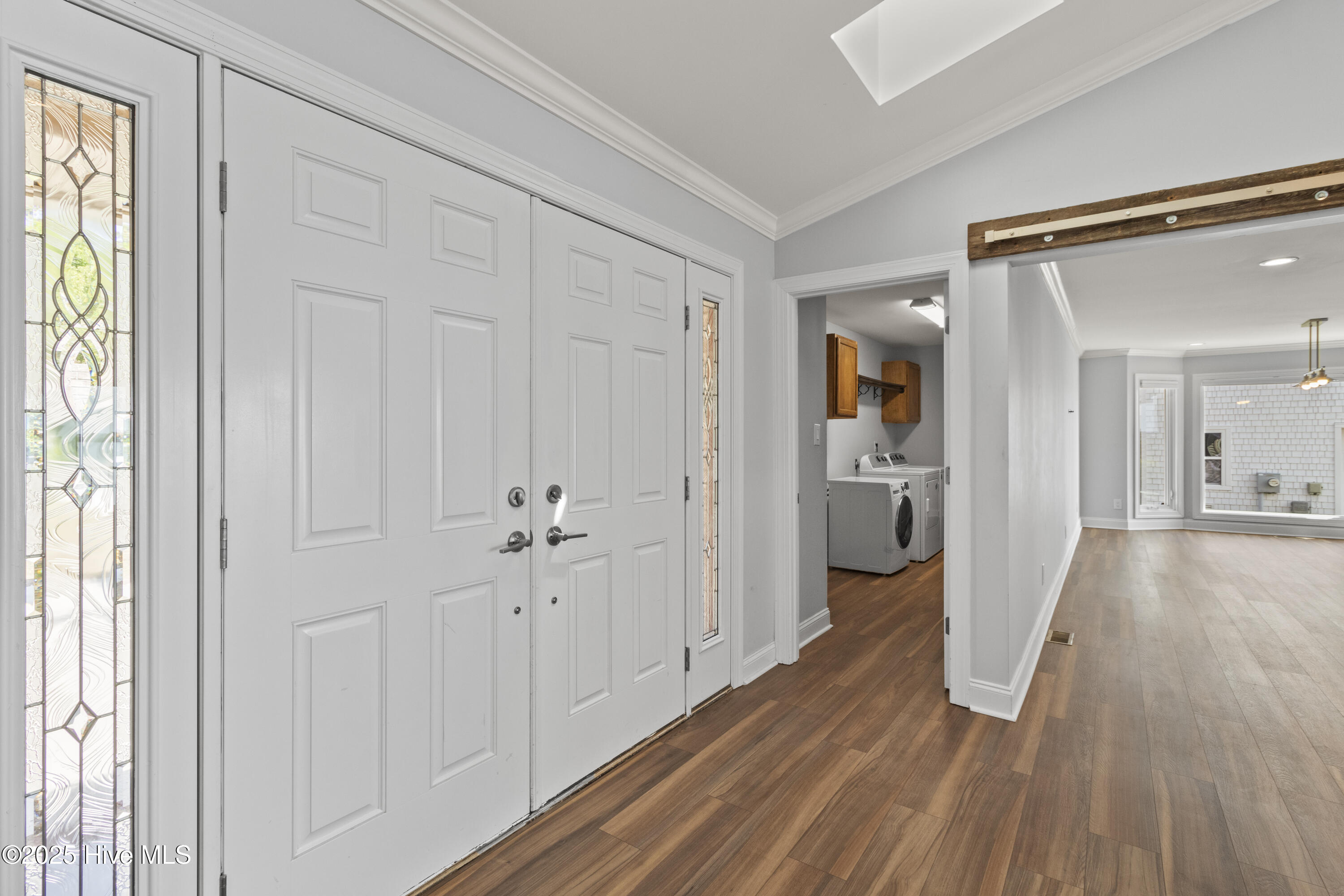 100556358 | Photo 17