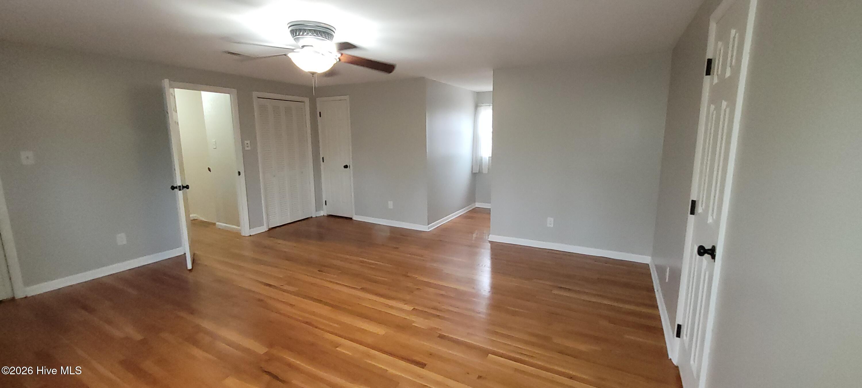 100551473 | Photo 37