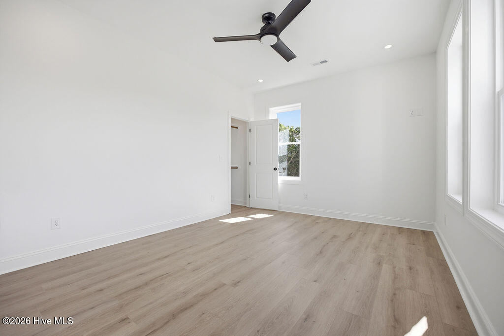 1 Bottlenose Boulevard,North Topsail Beach