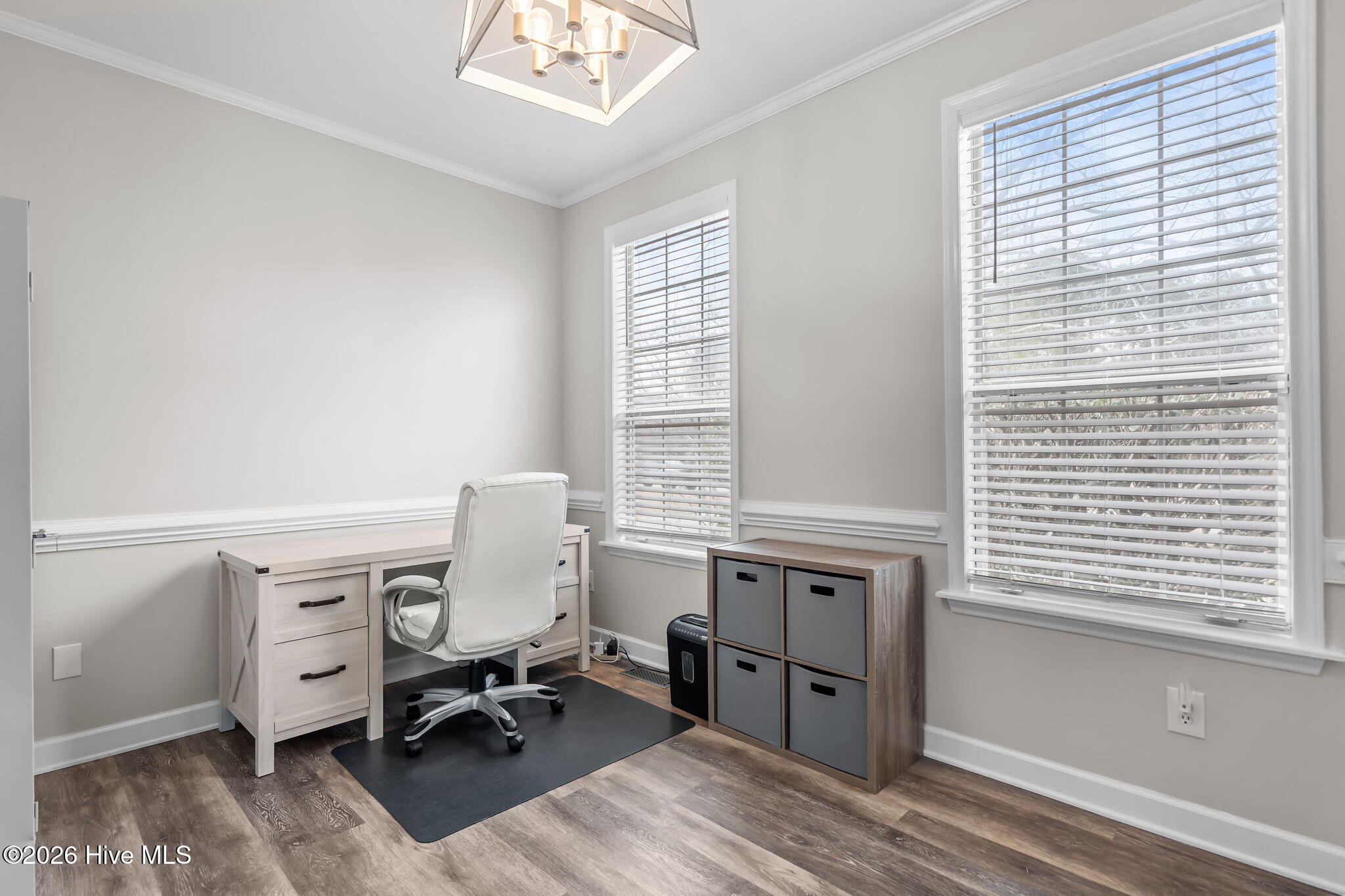 100548092 | Photo 26