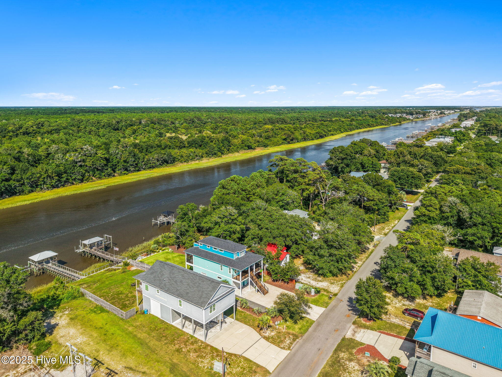 Homes for sale in Oak Island, NC | 604 E Yacht Dr, Oak Island, NC 28465 | MLS# 100527753