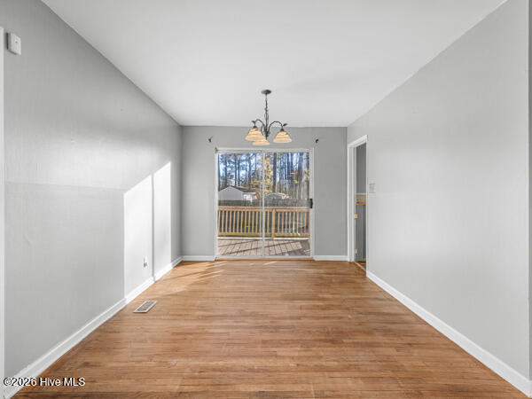 100559147 | Photo 11